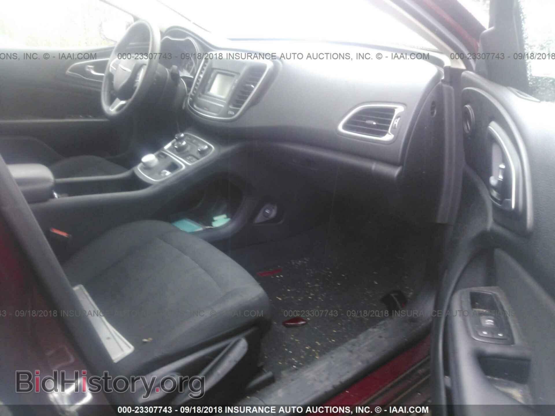 2015 Chrysler 200 - VIN: 1C3CCCAB4FN713988 - Photo 5