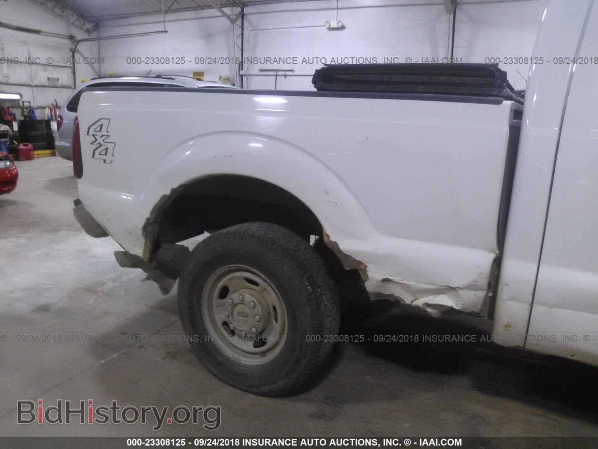 2013 Ford F250 - VIN: 1FT7X2B68DEA98615 - Фото 6