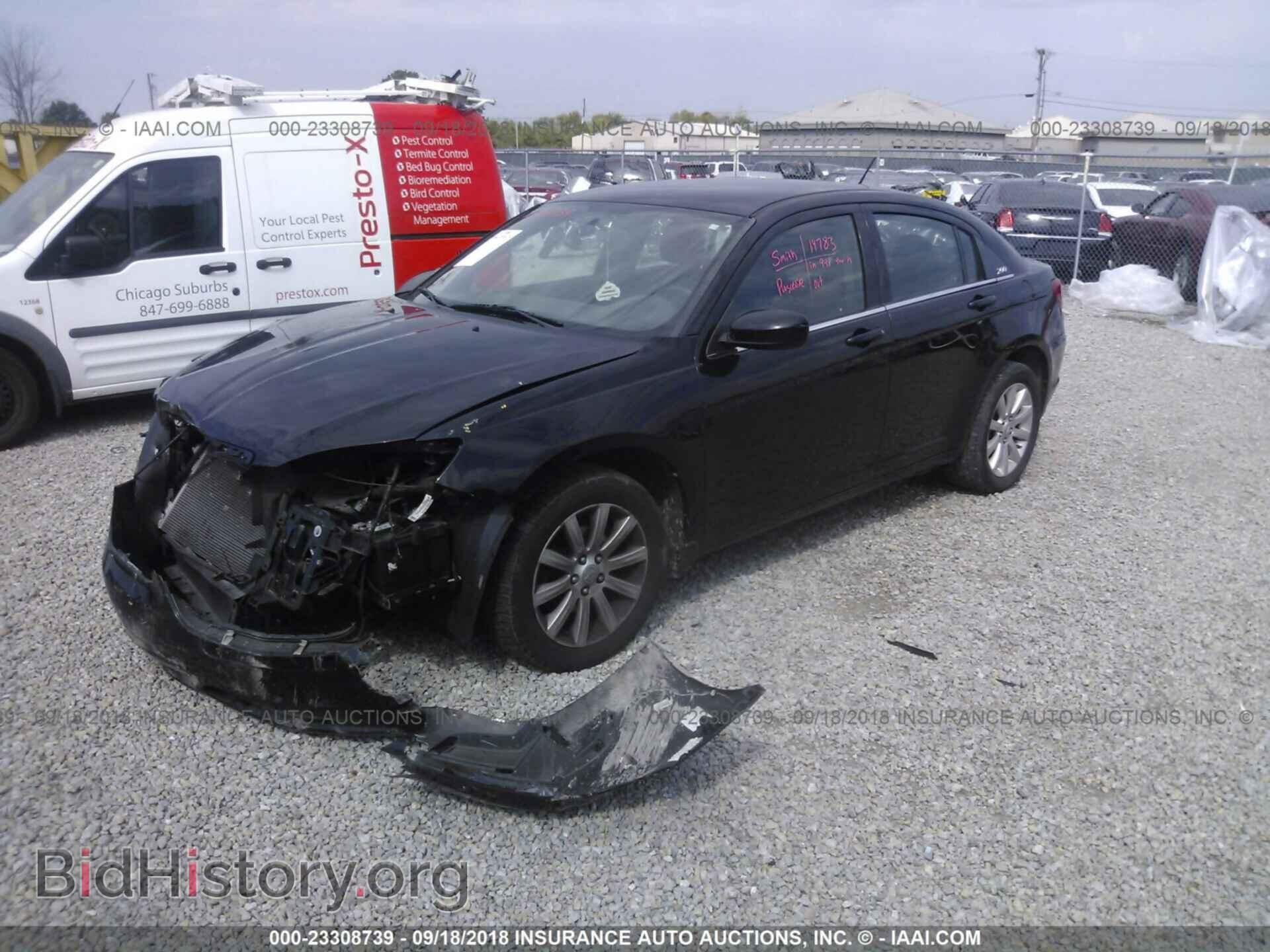 2013 CHRYSLER 200 - VIN: 1C3CCBBB7DN602096 - Фото 2