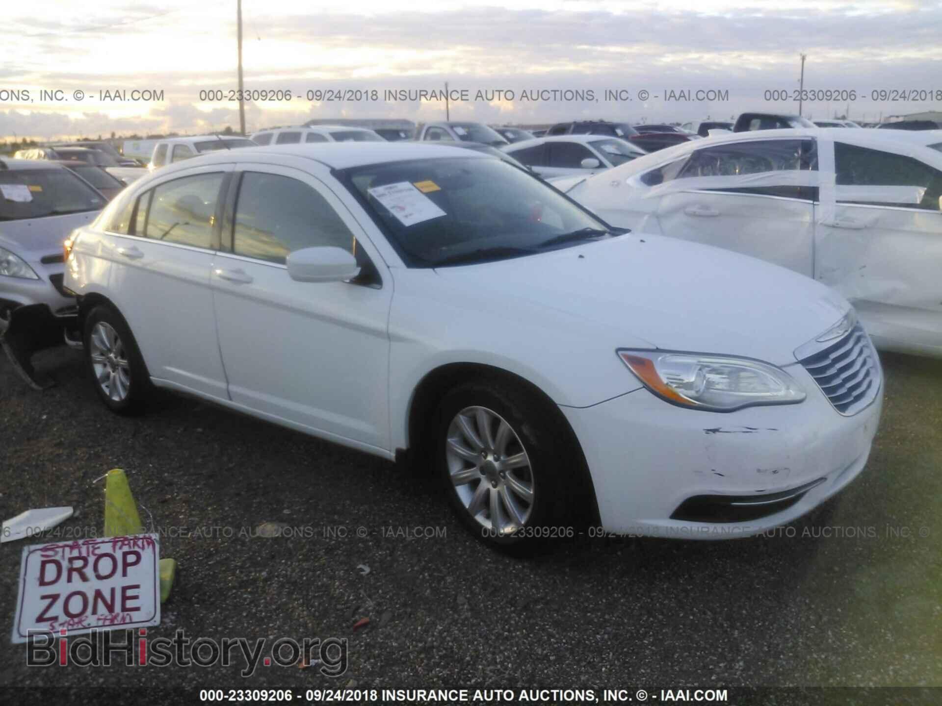 Фотография 1C3CCBBB5CN117762 - Chrysler 200 2012
