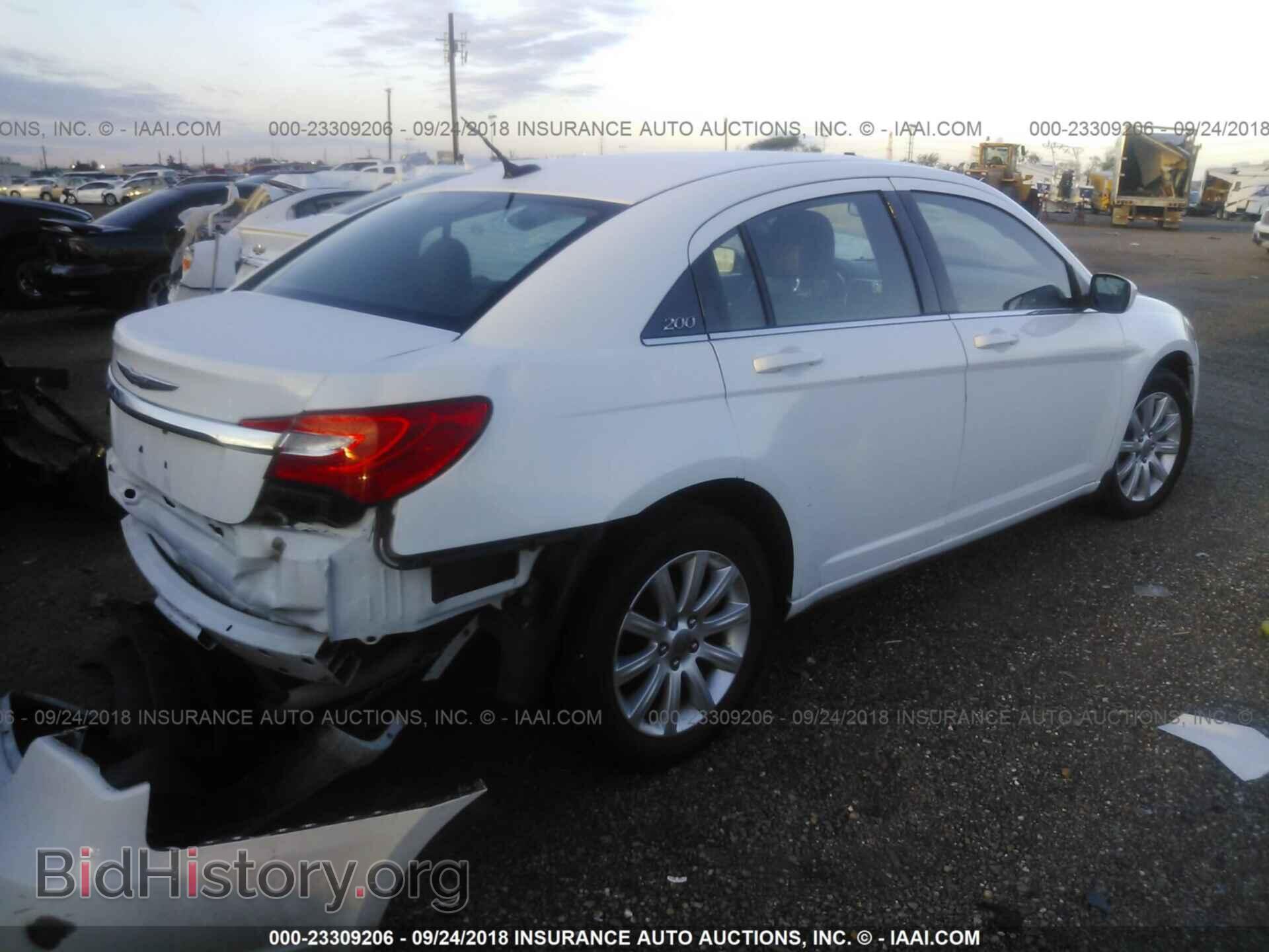 2012 Chrysler 200 - VIN: 1C3CCBBB5CN117762 - Фото 4