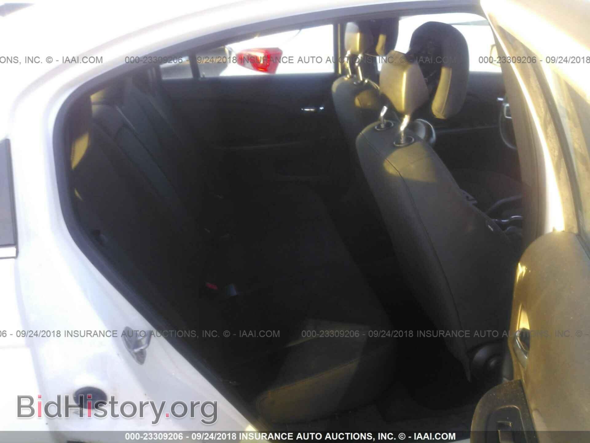 2012 Chrysler 200 - VIN: 1C3CCBBB5CN117762 - Фото 8
