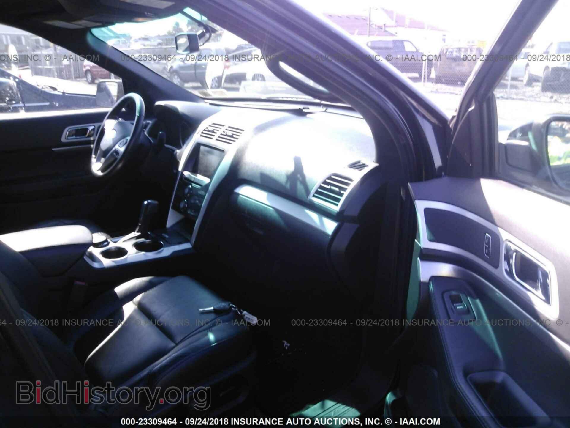2014 Ford Explorer - VIN: 1FM5K8D84EGB08243 - Photo 5