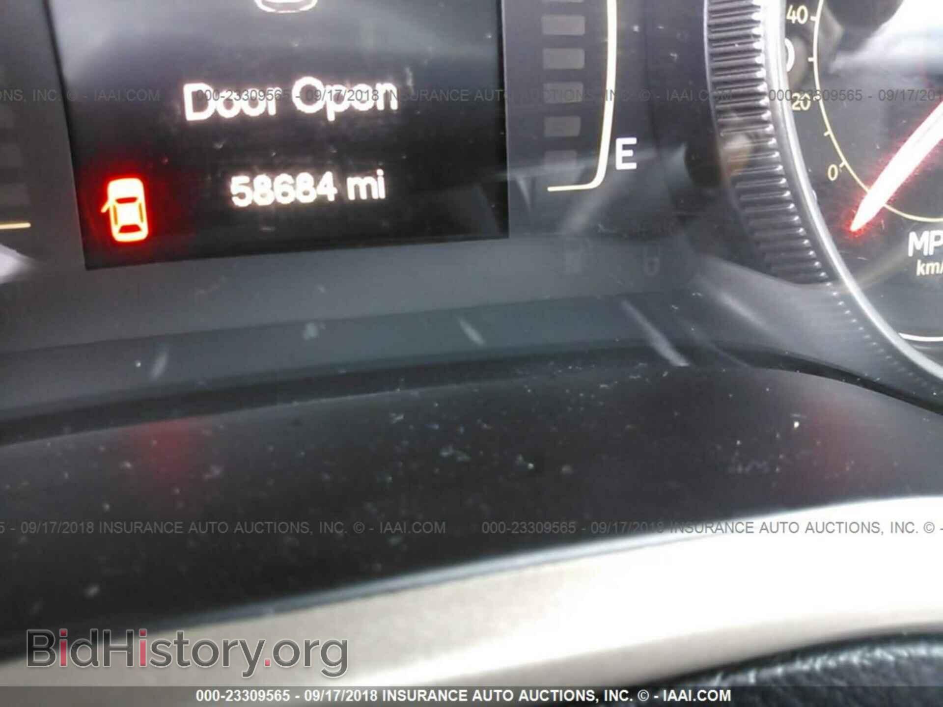 2014 Jeep Cherokee - VIN: 1C4PJMCB7EW167640 - Фото 7