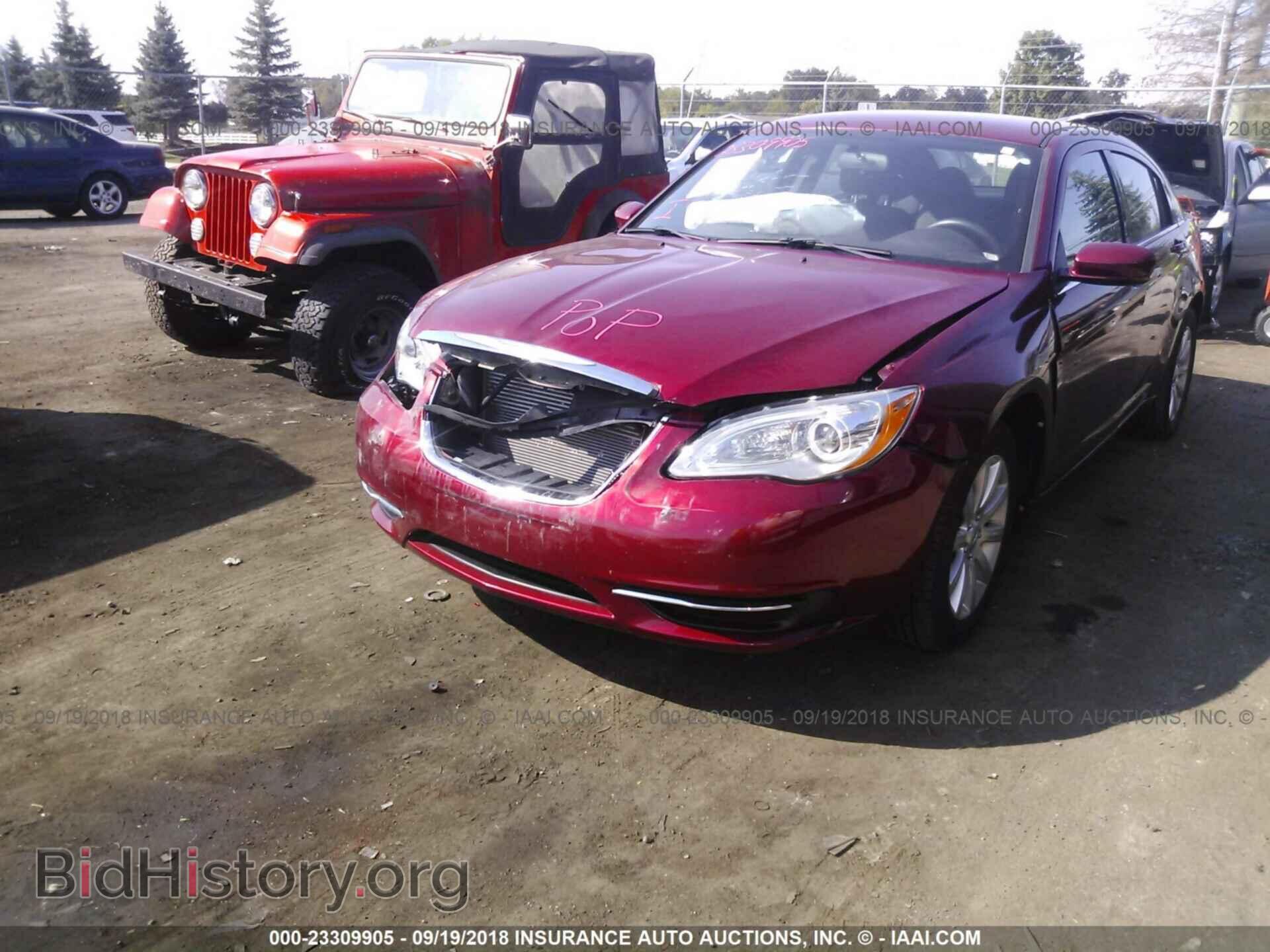 2013 Chrysler 200 - VIN: 1C3CCBBB5DN699119 - Photo 2