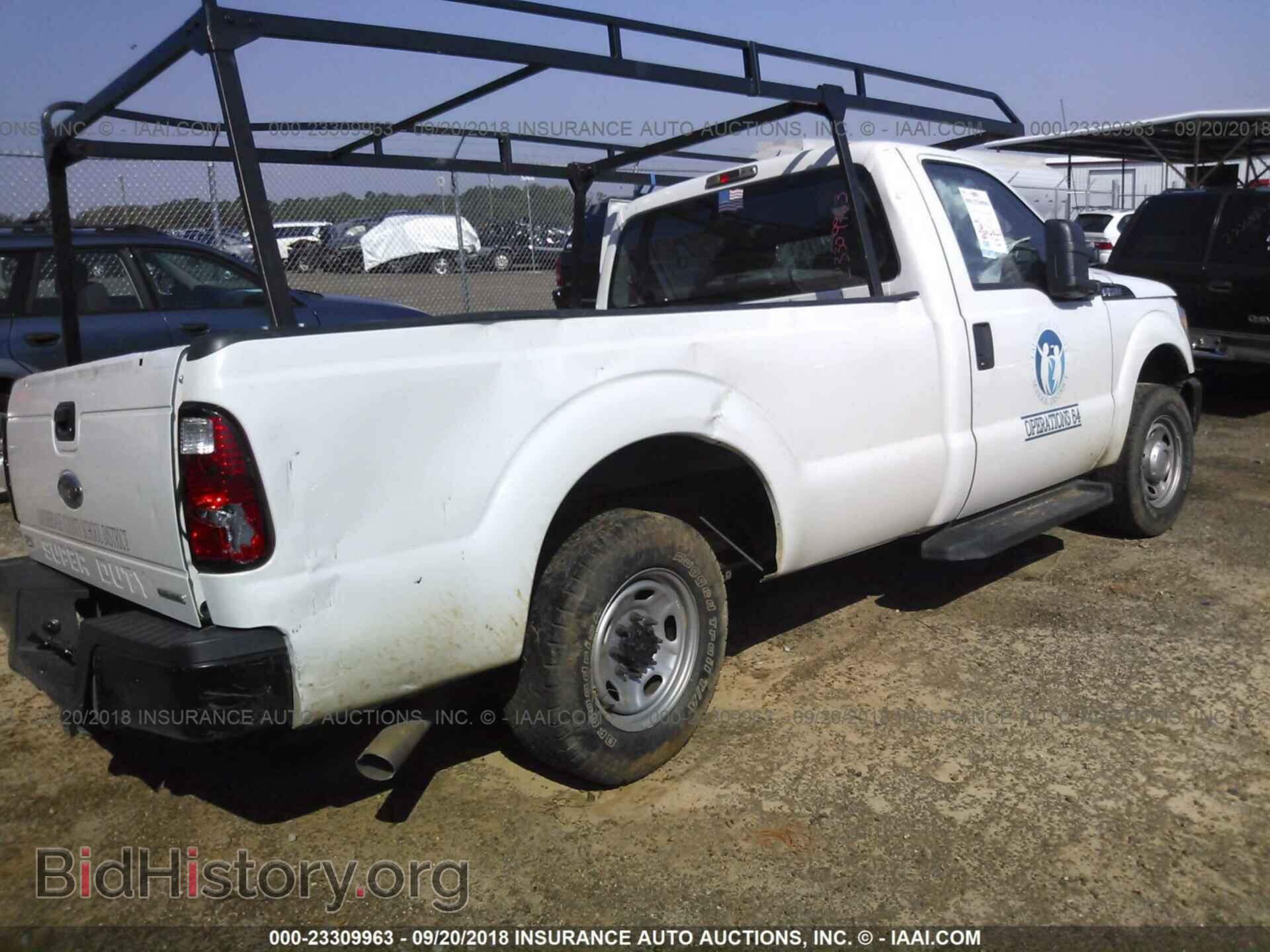 2015 Ford F250 - VIN: 1FTBF2A65FEA71194 - Фото 4