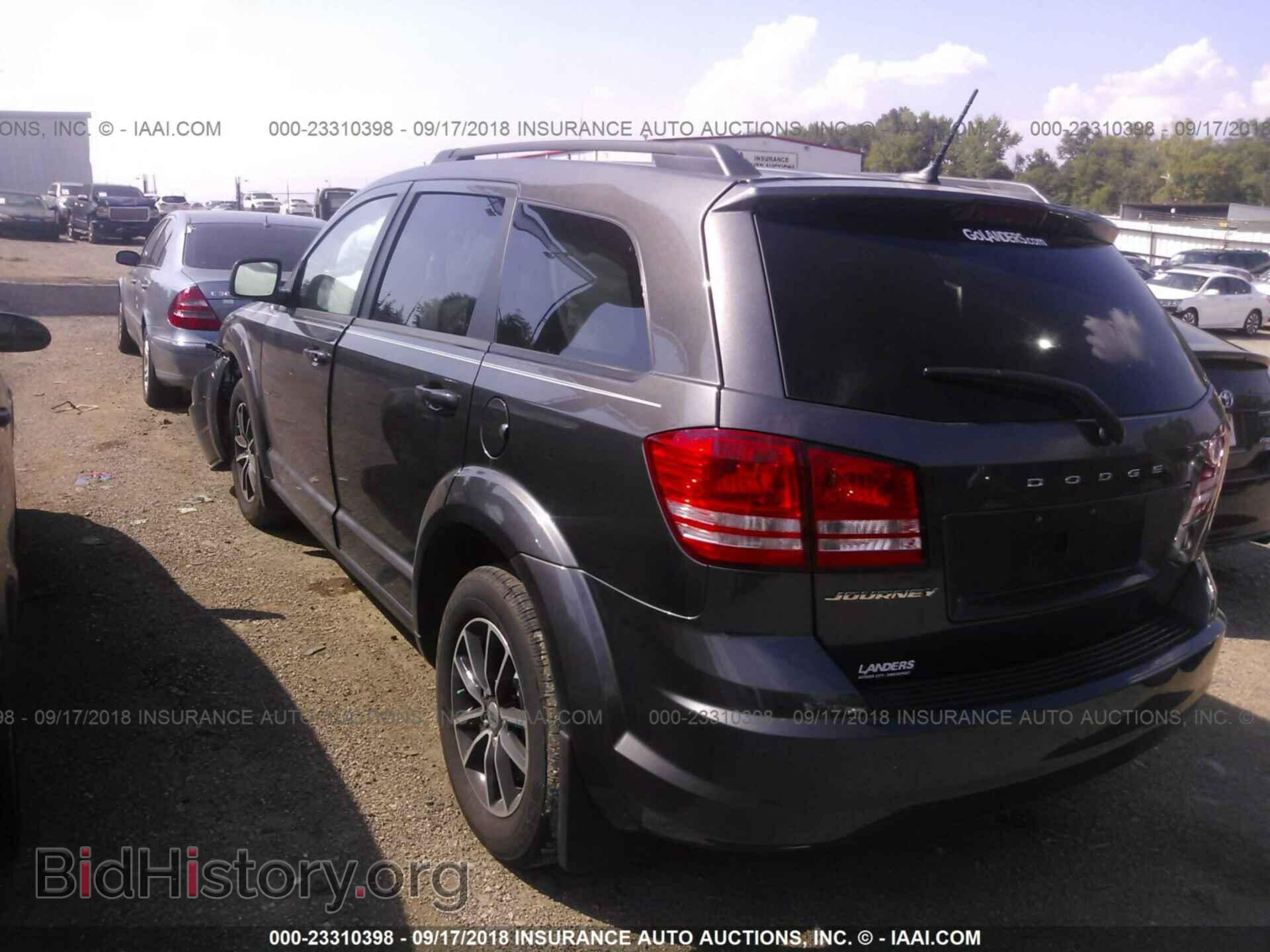 2018 DODGE JOURNEY - VIN: 3C4PDCAB8JT303410 - Фото 3