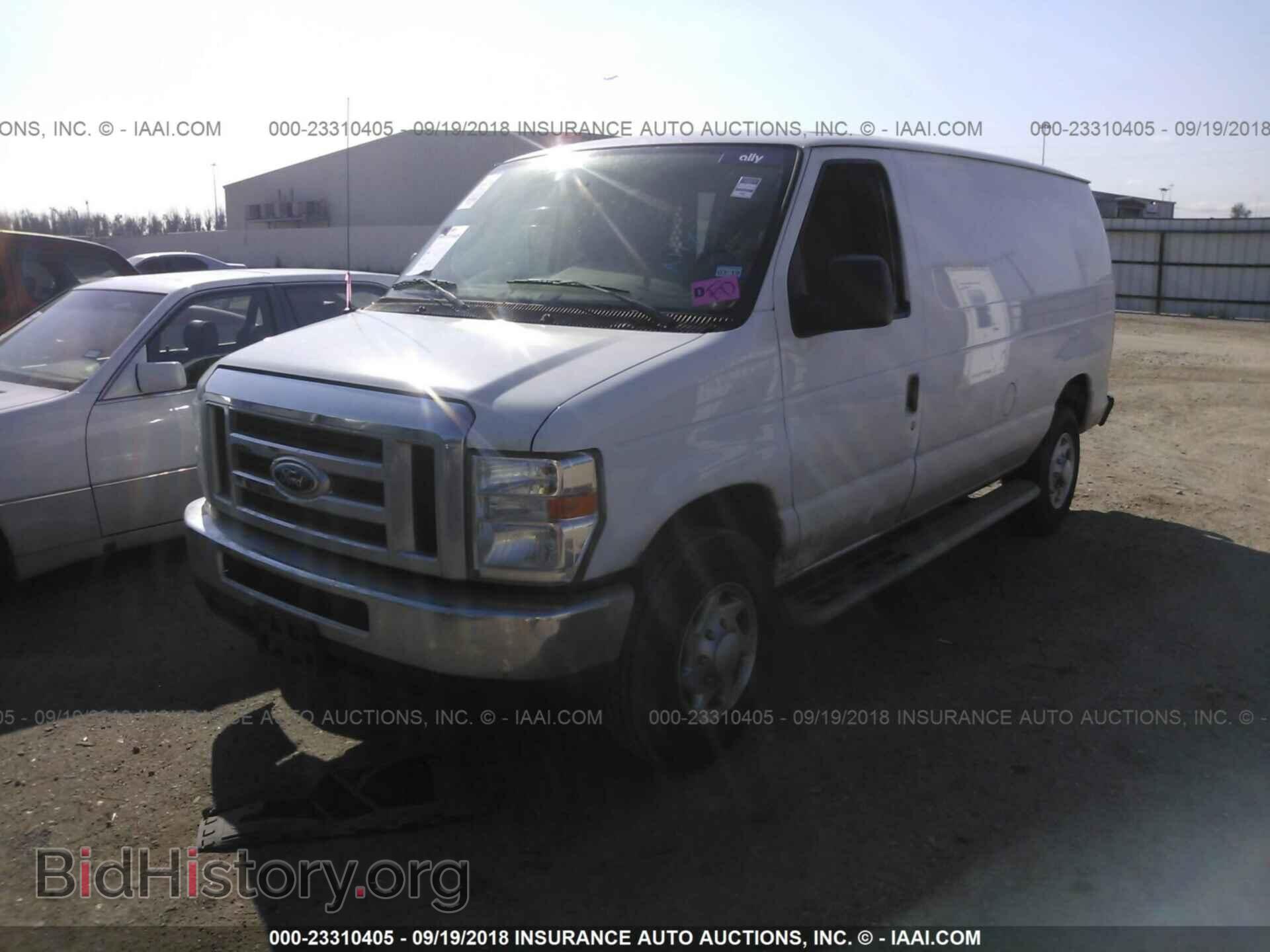 2014 Ford Econoline - VIN: 1FTNE2EW3EDA31596 - Photo 2