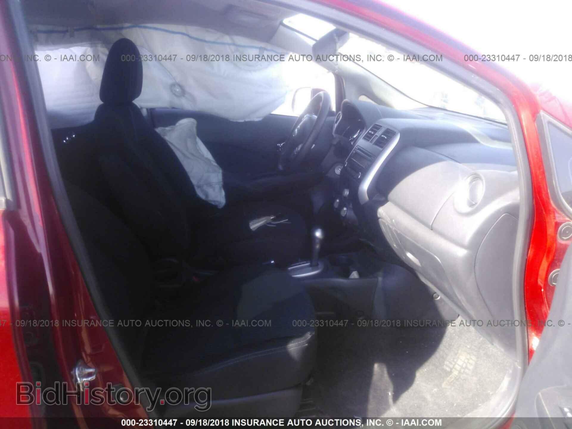 2014 NISSAN VERSA NOTE - VIN: 3N1CE2CP8EL365820 - Фото 5