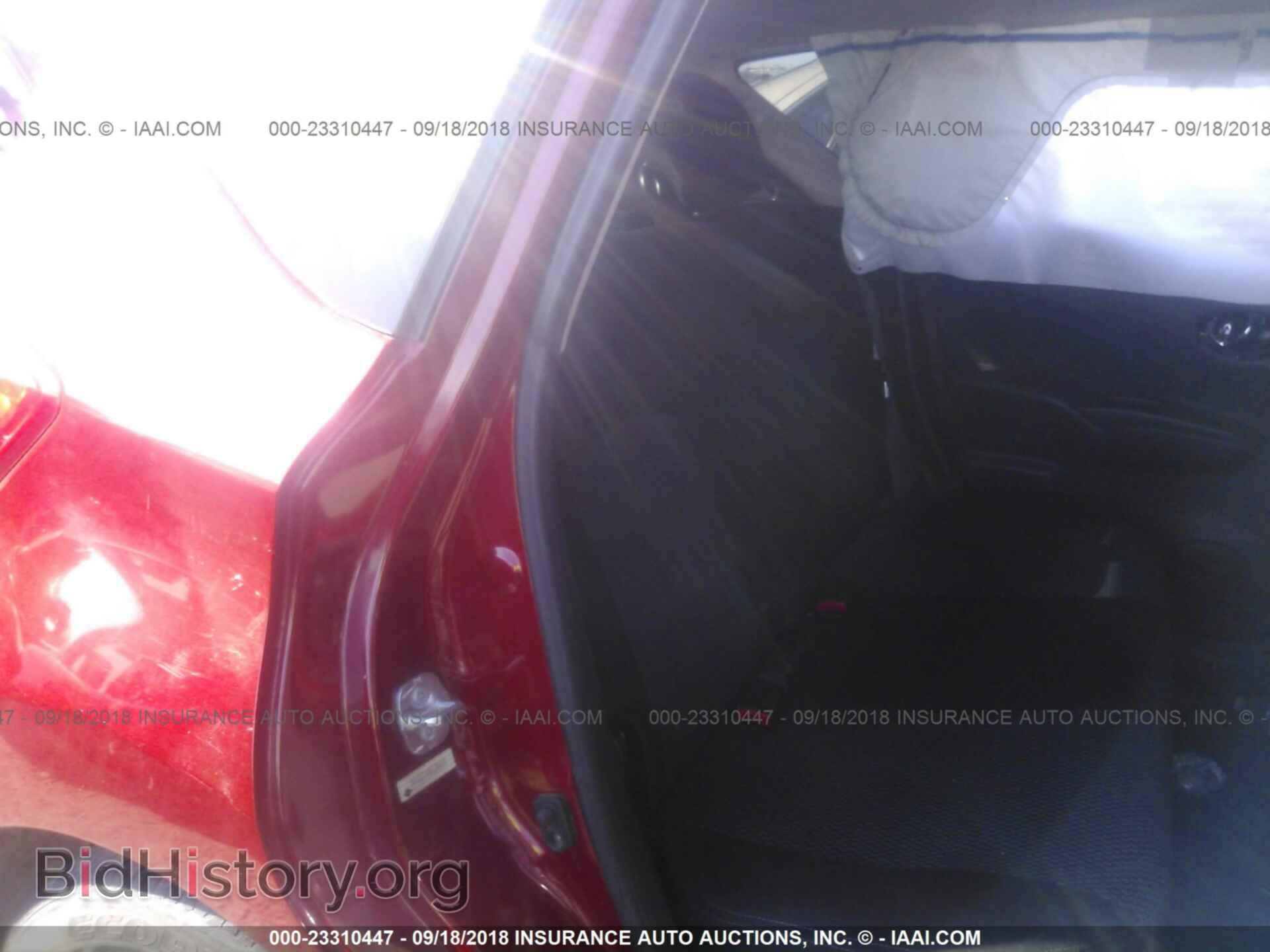 2014 NISSAN VERSA NOTE - VIN: 3N1CE2CP8EL365820 - Фото 8