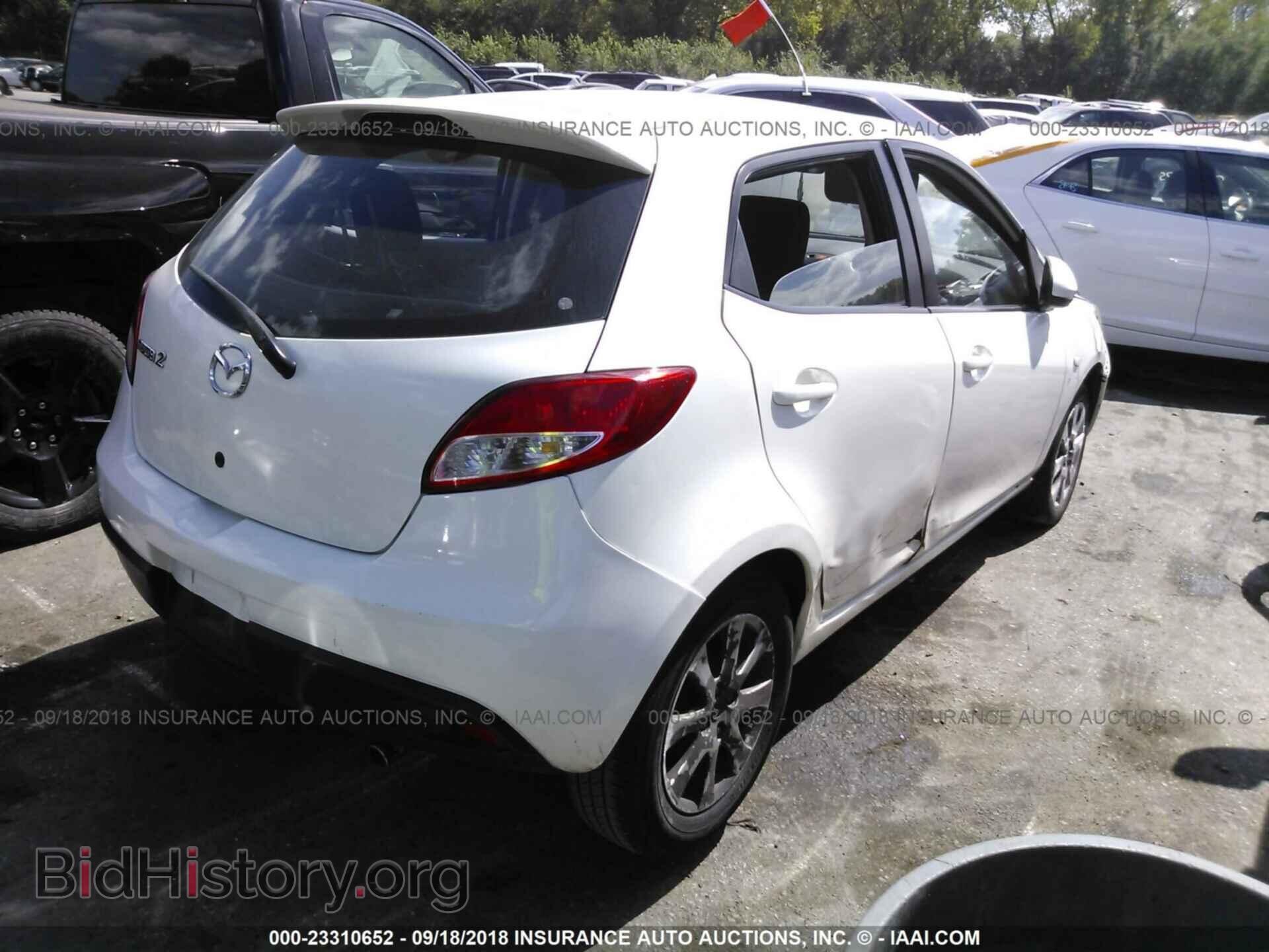 2014 MAZDA MAZDA2 - VIN: JM1DE1LY7E0171121 - Фото 4