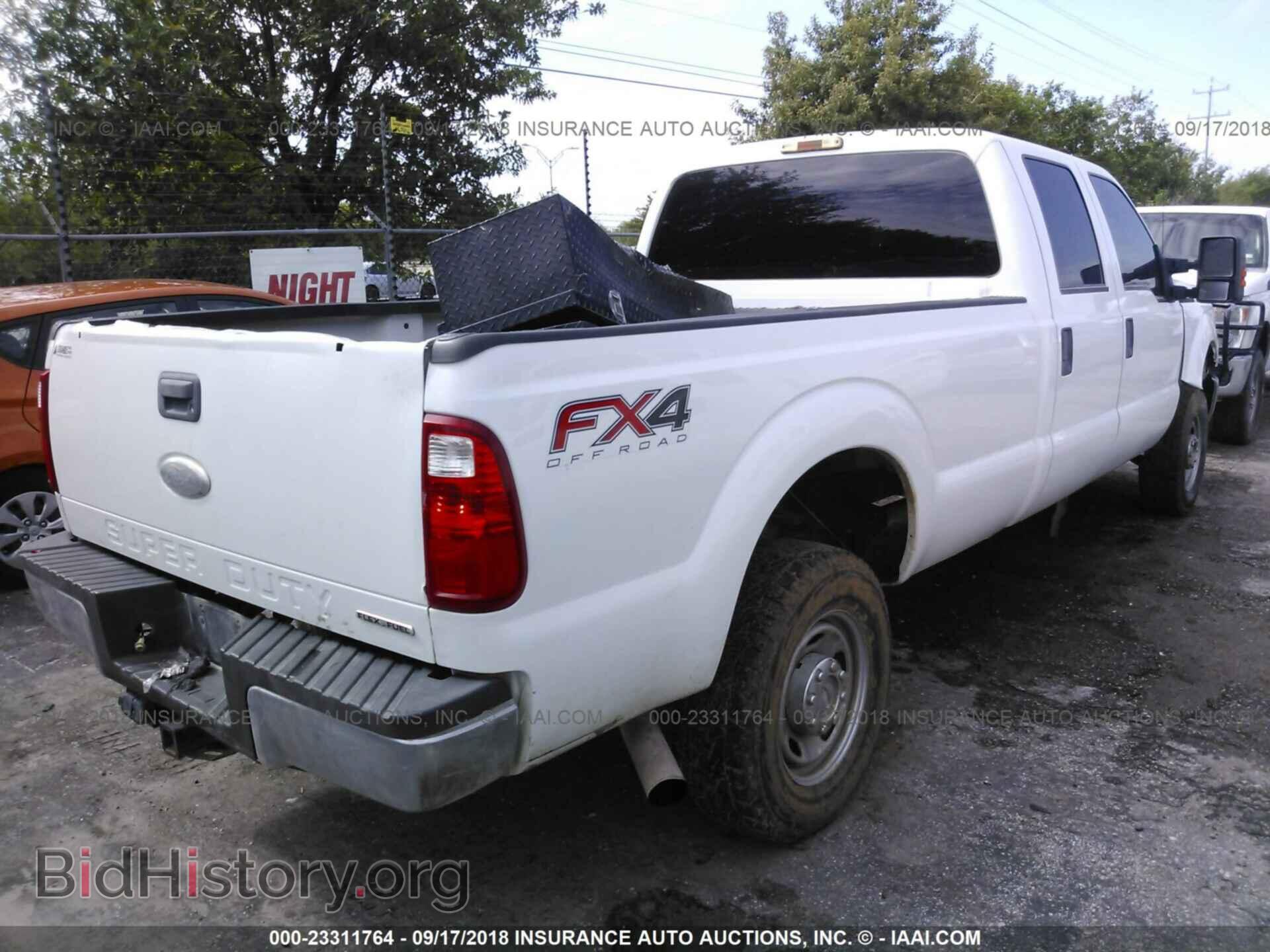2012 Ford F250 - VIN: 1FT7W2B68CEC71048 - Фото 4