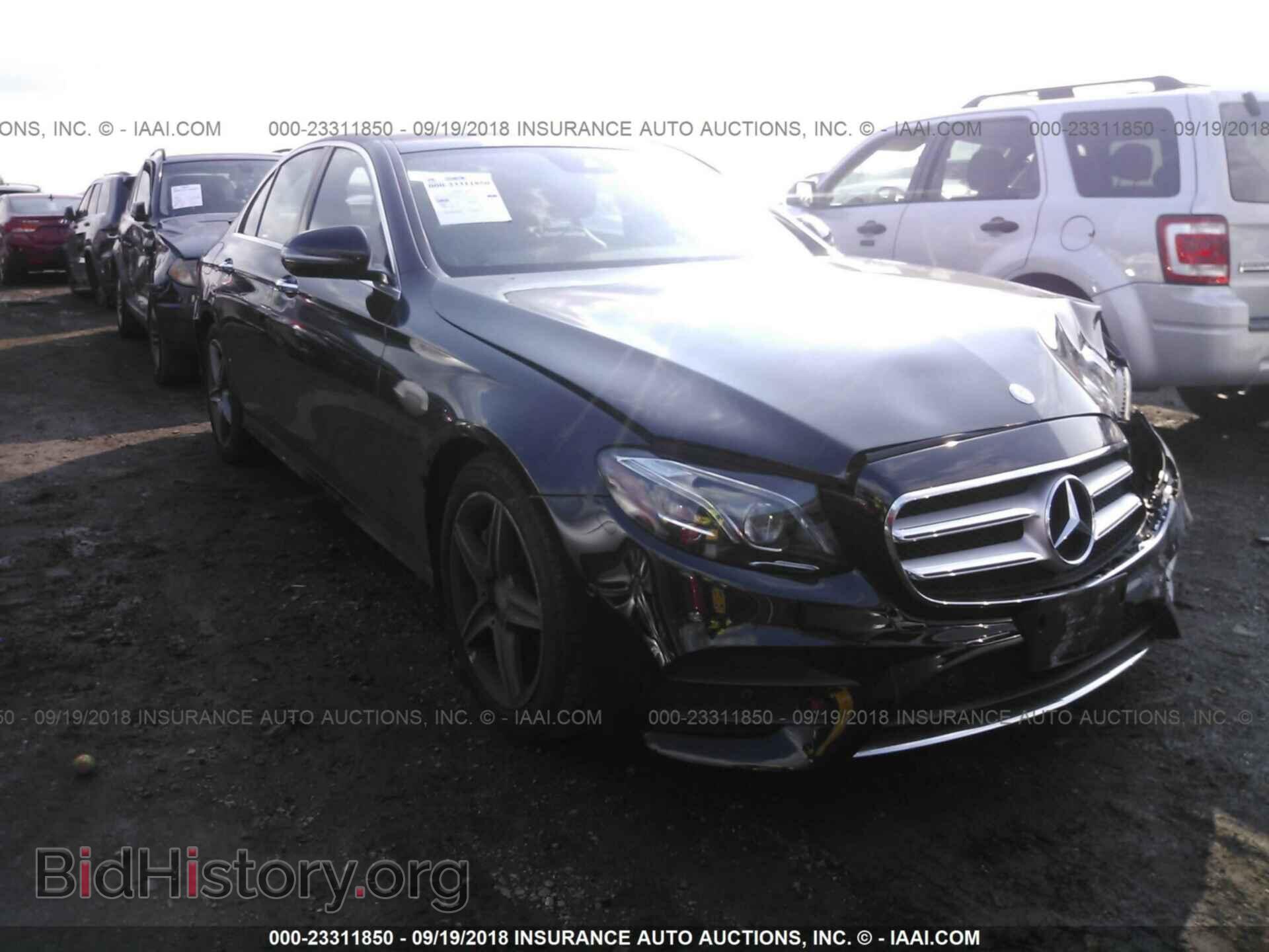 Photo WDDZF4KB6HA057603 - Mercedes-benz E 2017