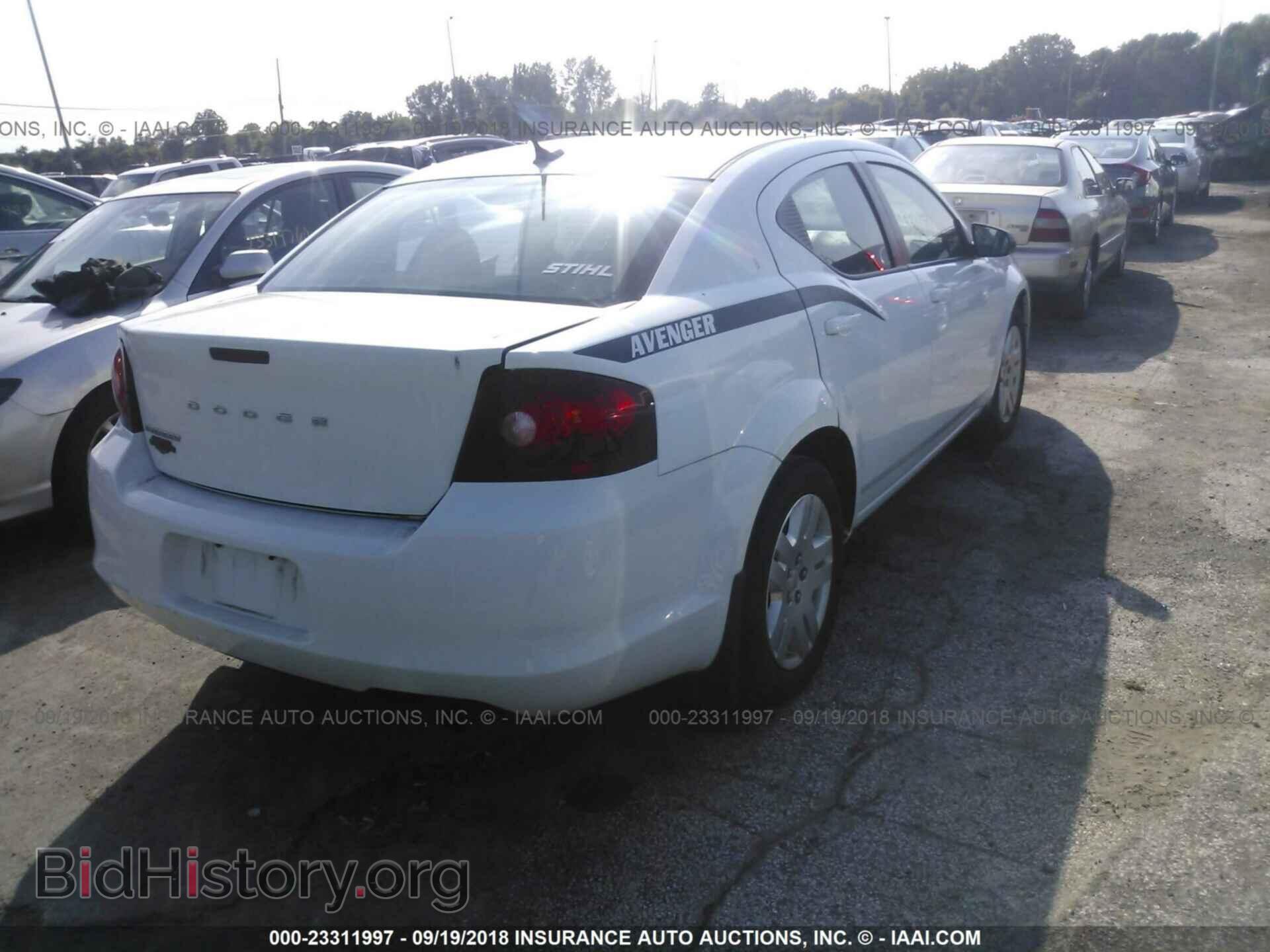 2013 Dodge Avenger - VIN: 1C3CDZAB9DN571876 - Photo 4