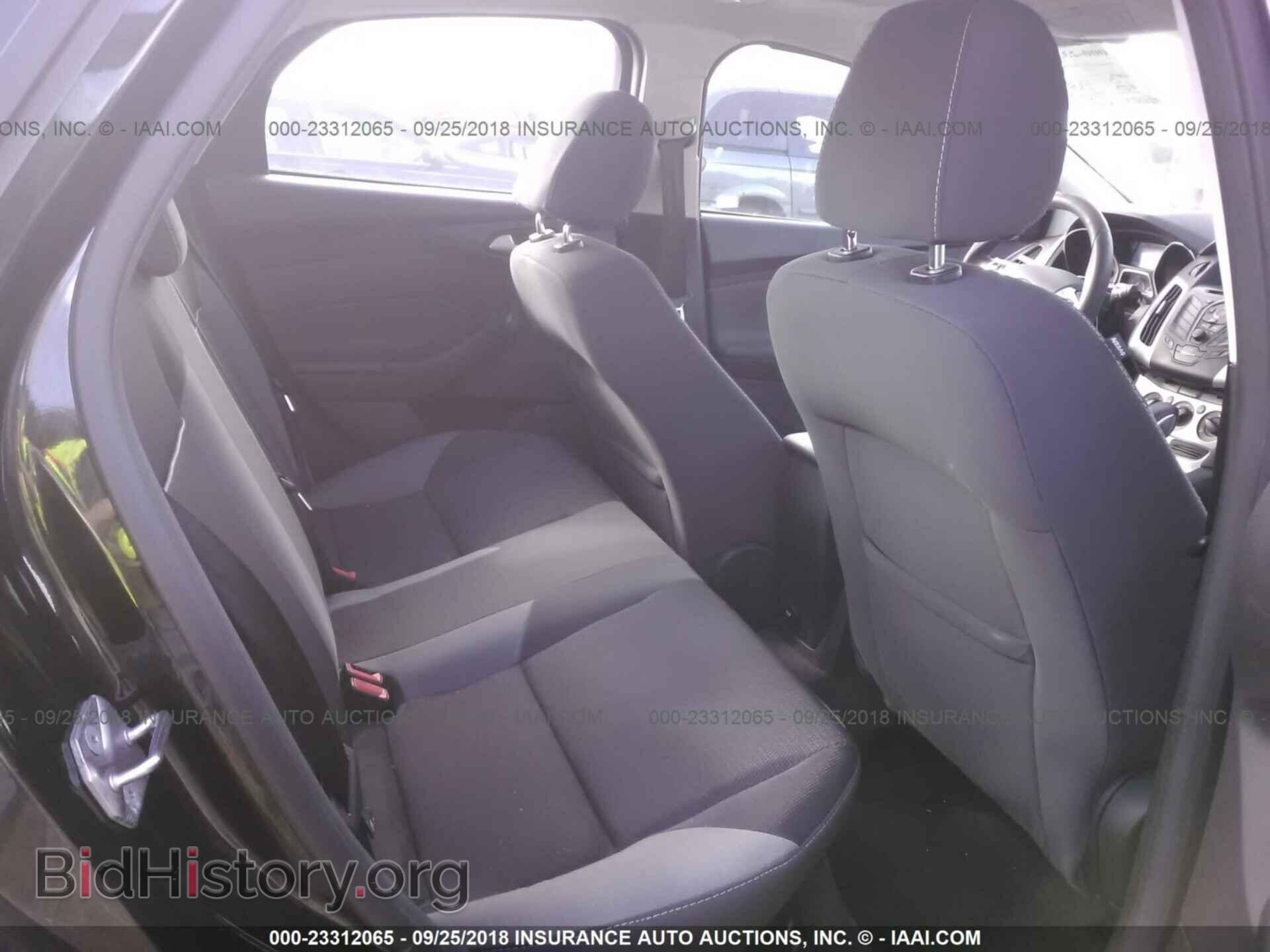 2014 Ford Focus - VIN: 1FADP3F29EL310165 - Фото 8