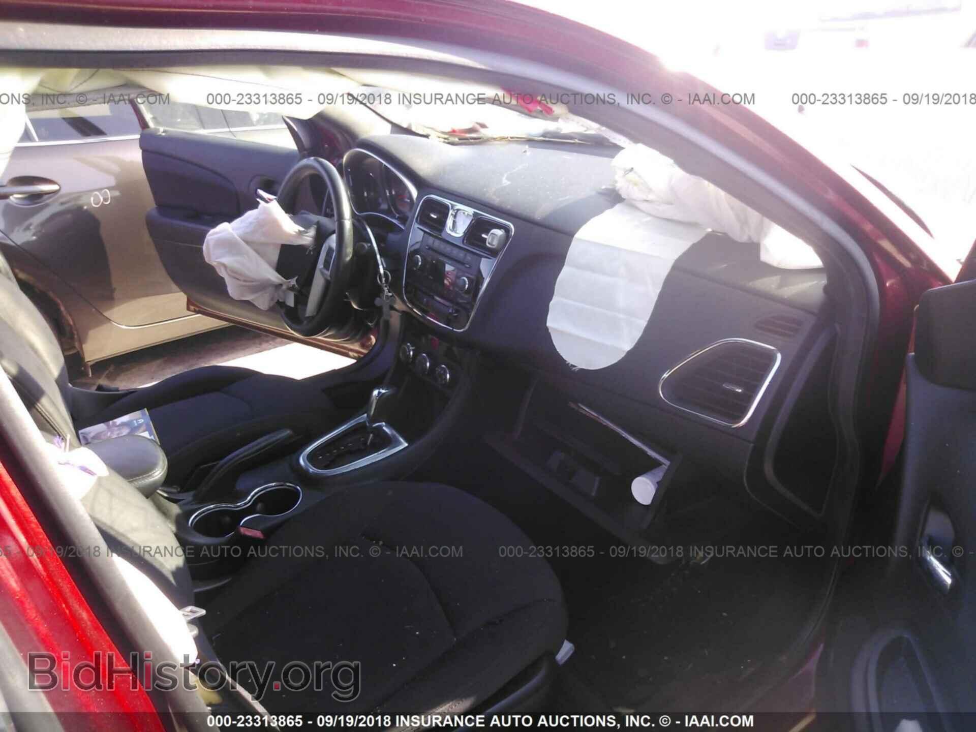 2013 Chrysler 200 - VIN: 1C3CCBBB0DN732933 - Photo 5