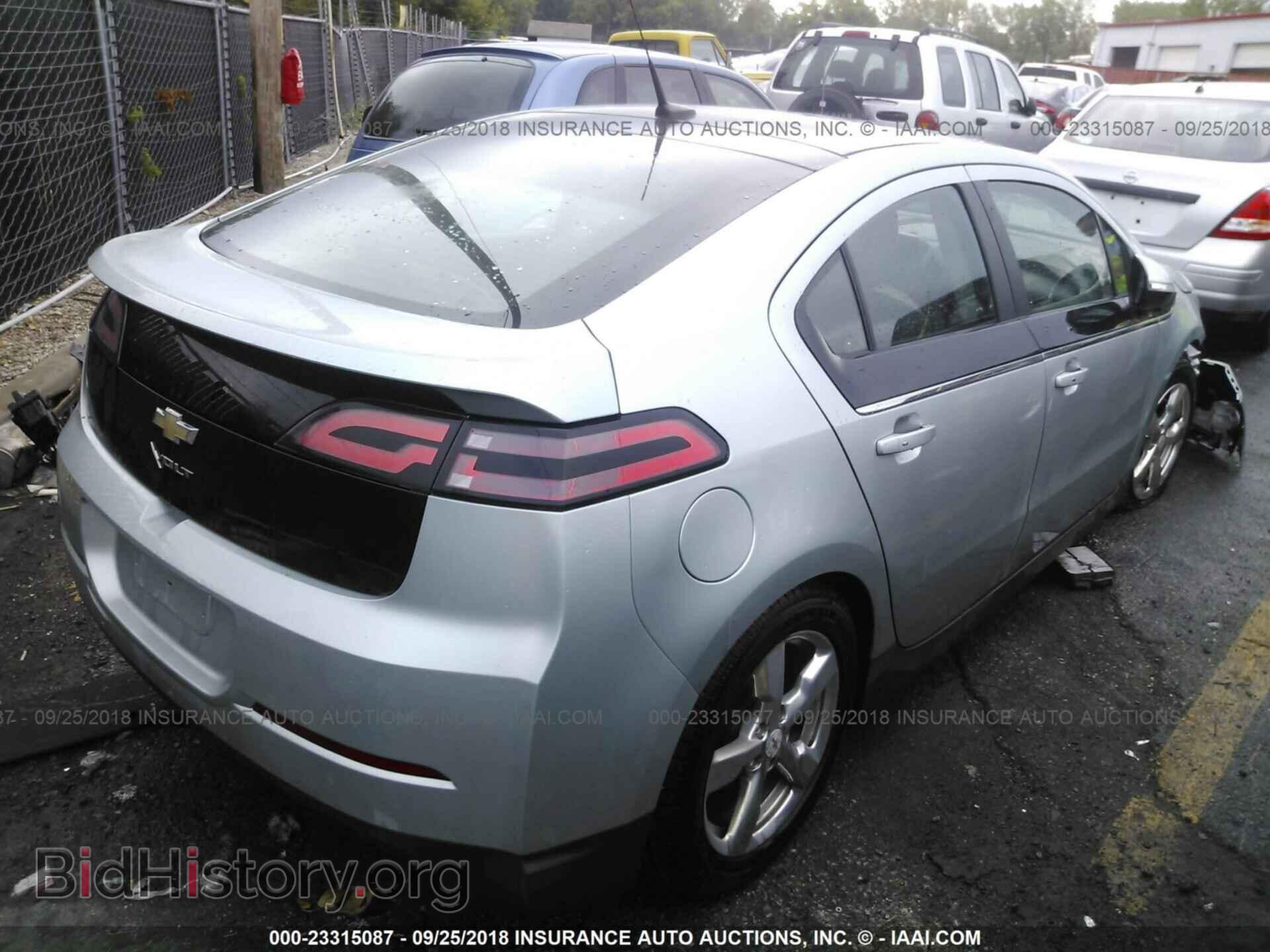 2012 Chevrolet Volt - VIN: 1G1RB6E42CU125152 - Фото 4
