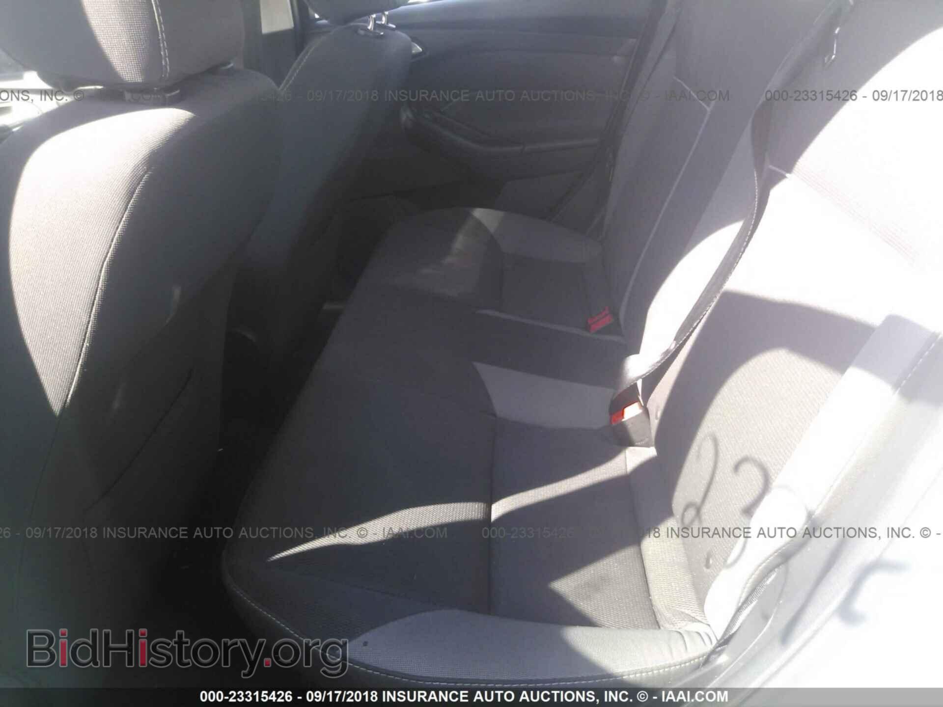 2013 Ford Focus - VIN: 1FADP3F29DL139321 - Photo 8