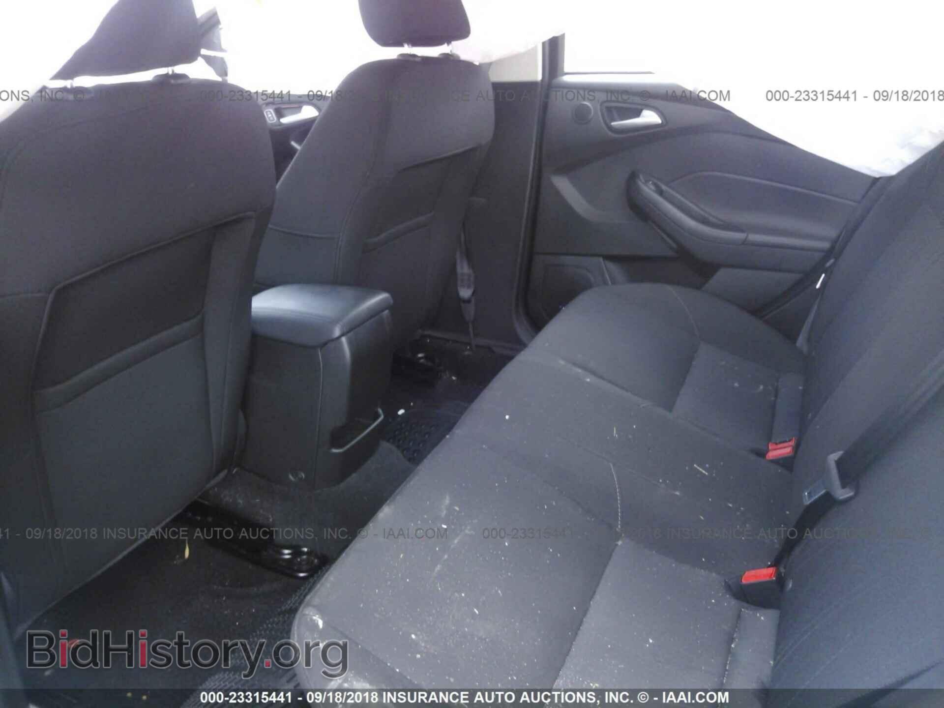 2017 Ford Focus - VIN: 1FADP3H29HL275371 - Photo 8
