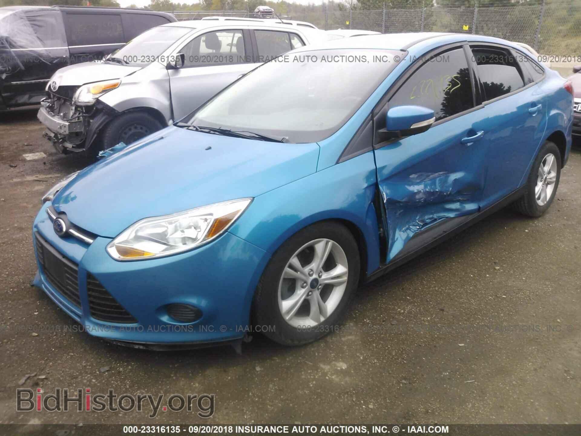 2014 Ford Focus - VIN: 1FADP3F25EL407203 - Фото 2