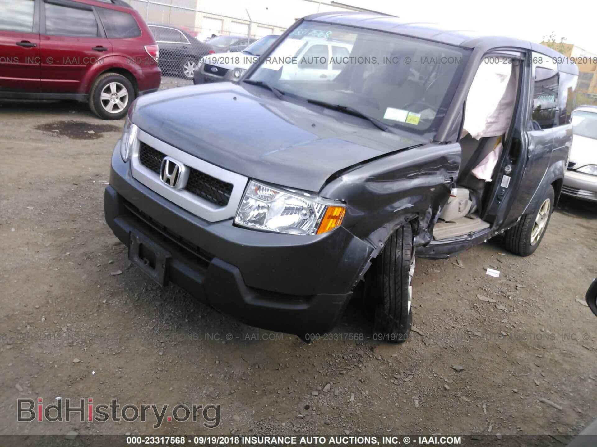 2011 Honda Element - VIN: 5J6YH2H30BL002896 - Фото 2