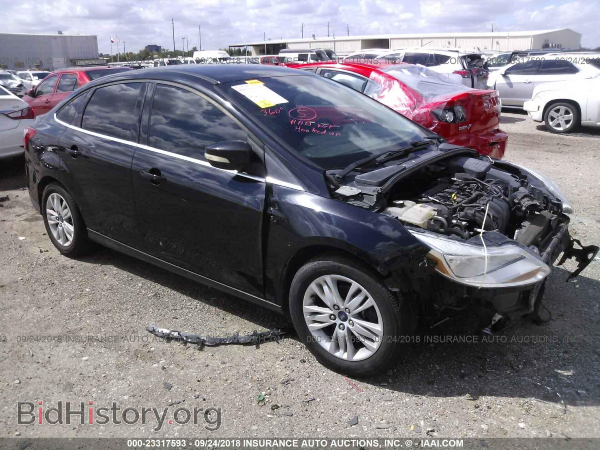 Фотография 1FAHP3H25CL332966 - Ford Focus 2012