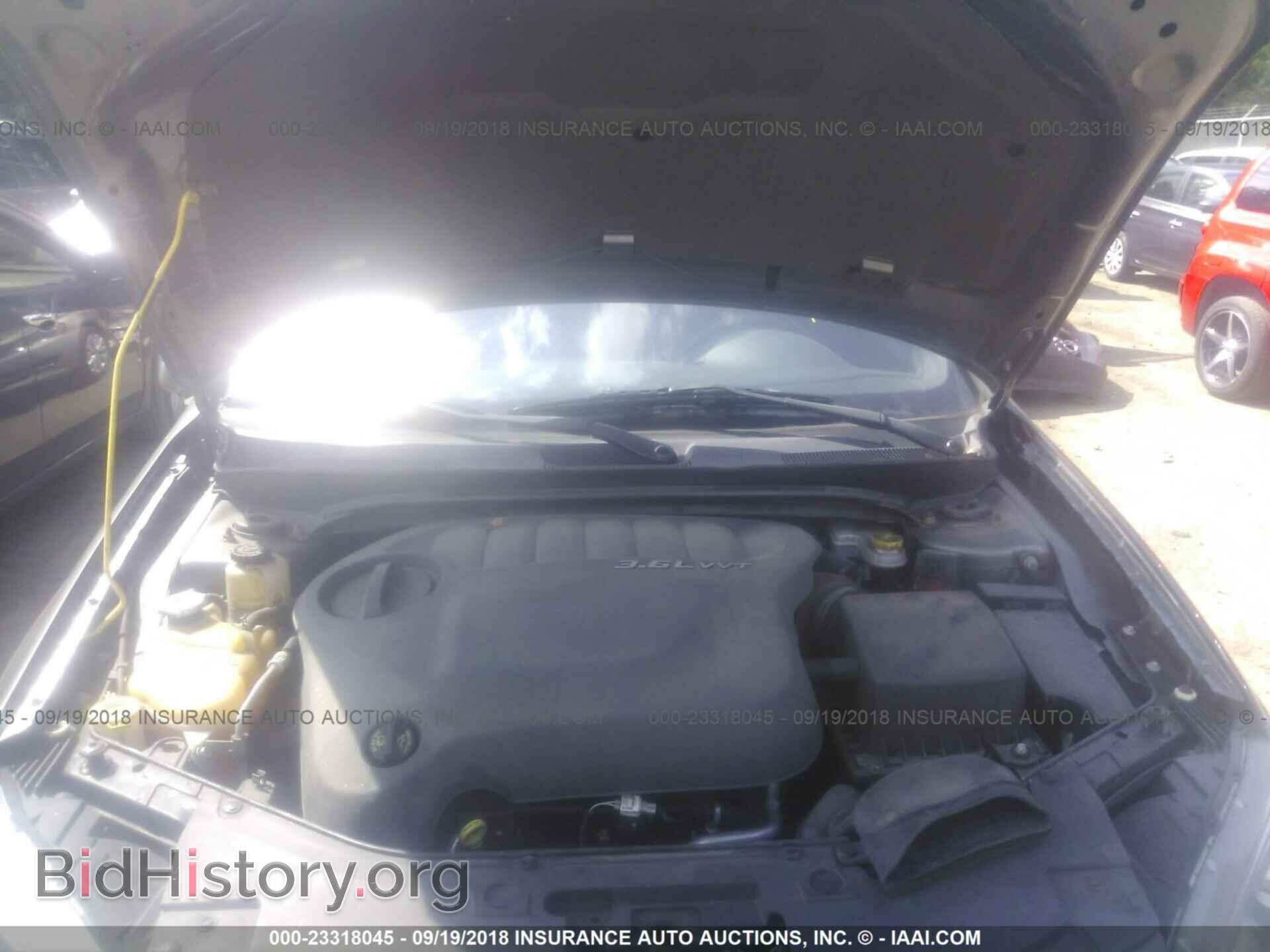 2013 Chrysler 200 - VIN: 1C3CCBBG9DN746907 - Photo 10