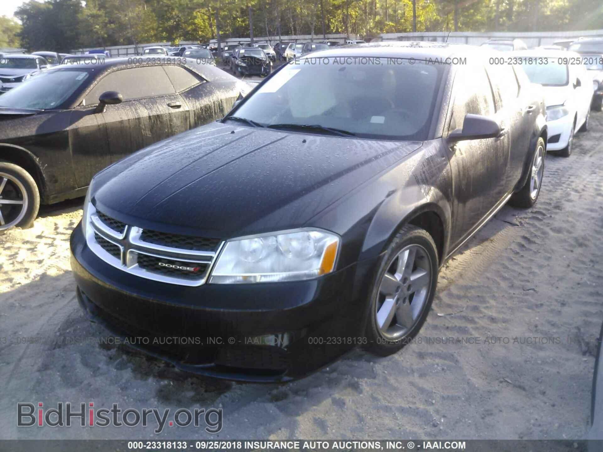 2013 Dodge Avenger - VIN: 1C3CDZAB0DN572298 - Фото 2