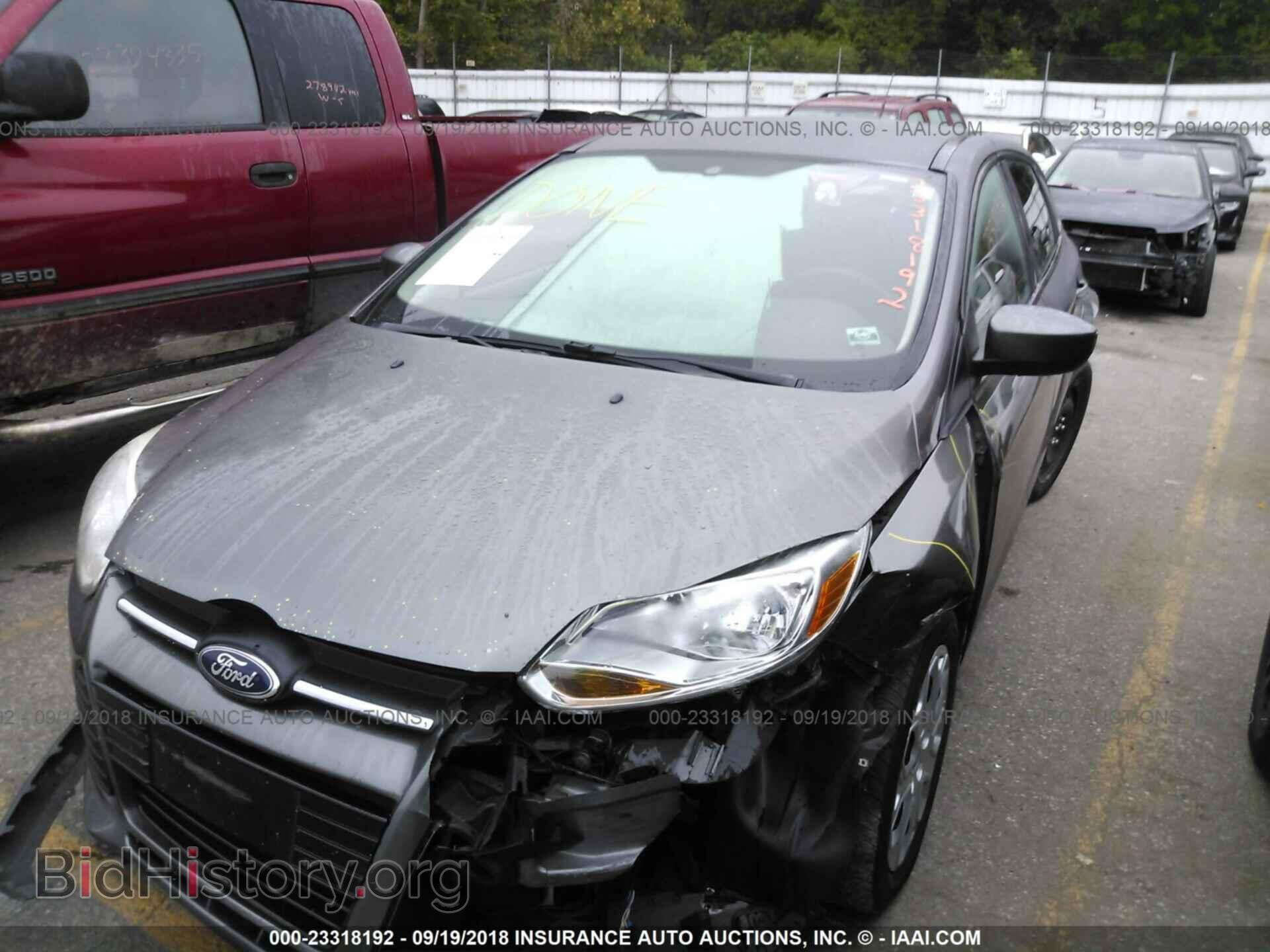 2012 Ford Focus - VIN: 1FAHP3K2XCL428567 - Фото 2