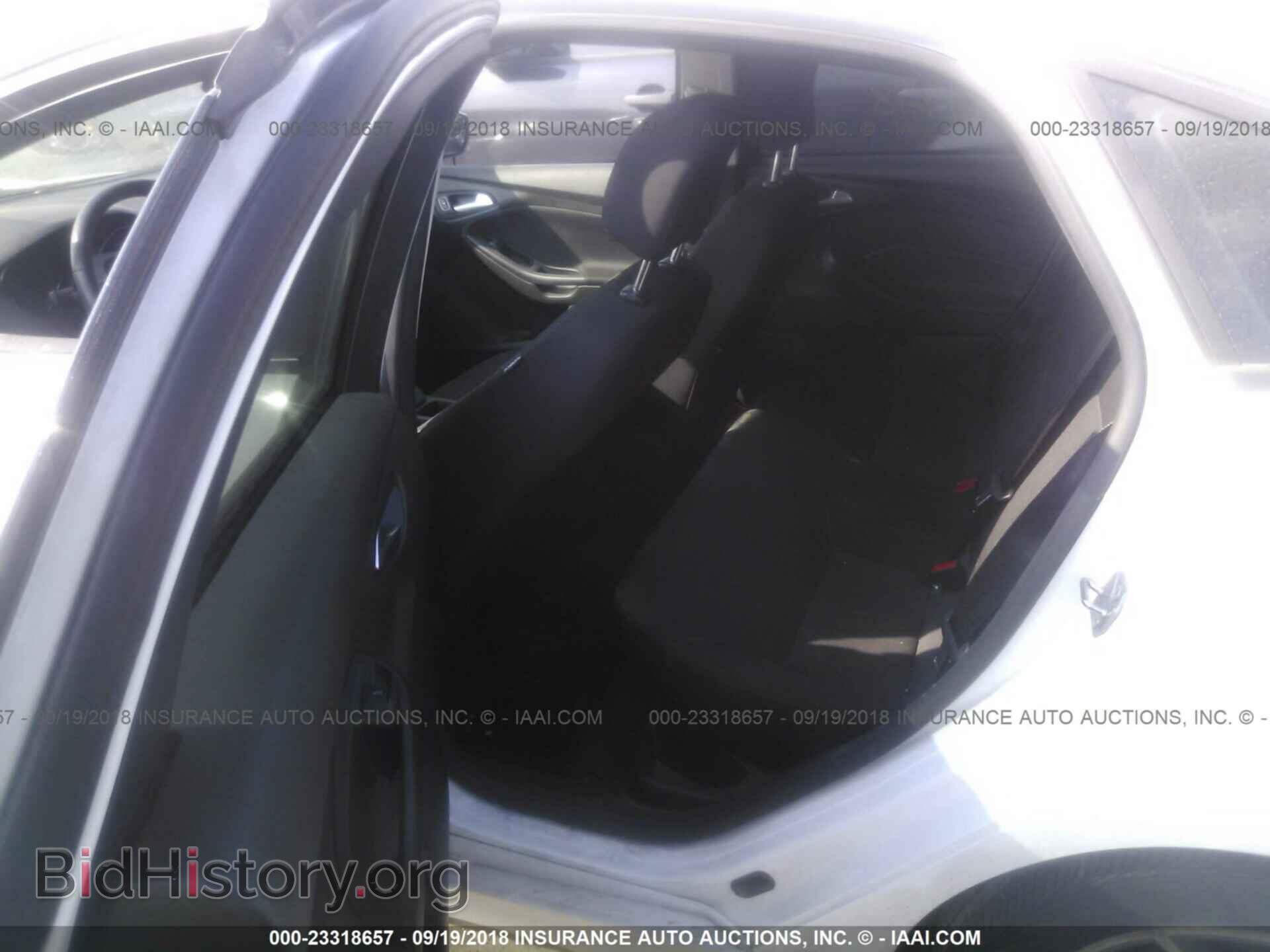 2016 Ford Focus - VIN: 1FADP3F20GL262168 - Фото 8
