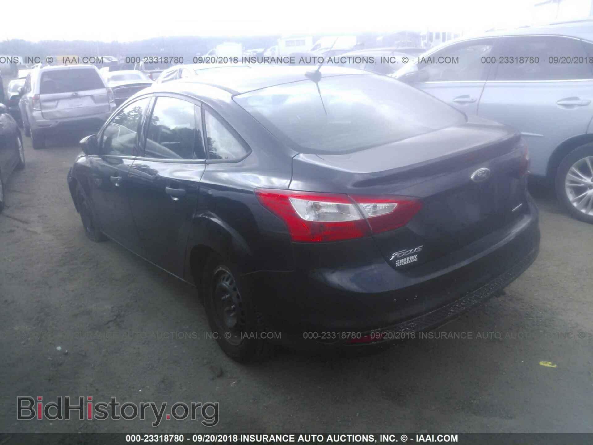 2014 Ford Focus - VIN: 1FADP3E2XEL153389 - Фото 3