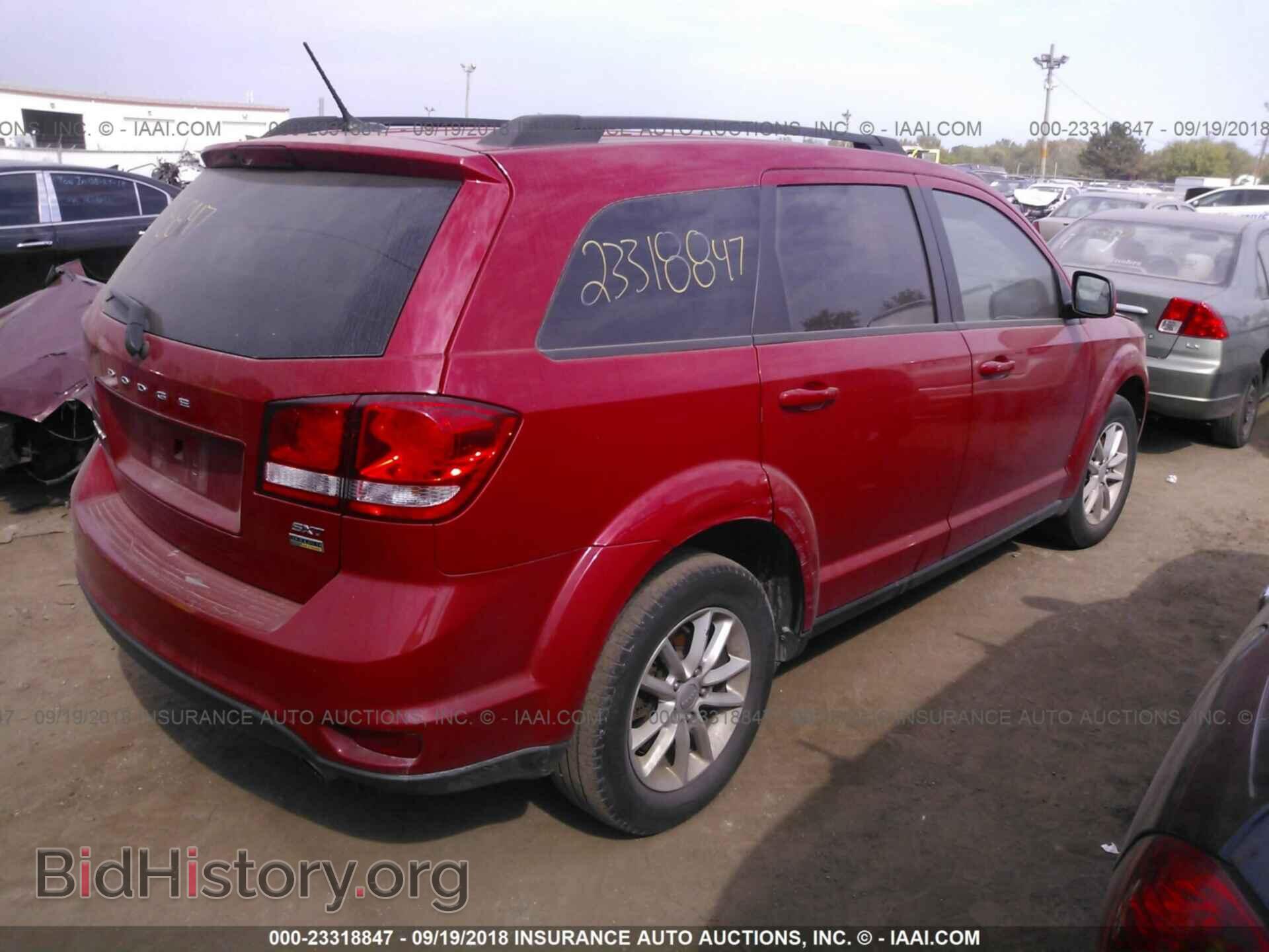 2015 Dodge Journey - VIN: 3C4PDCBGXFT733845 - Фото 4