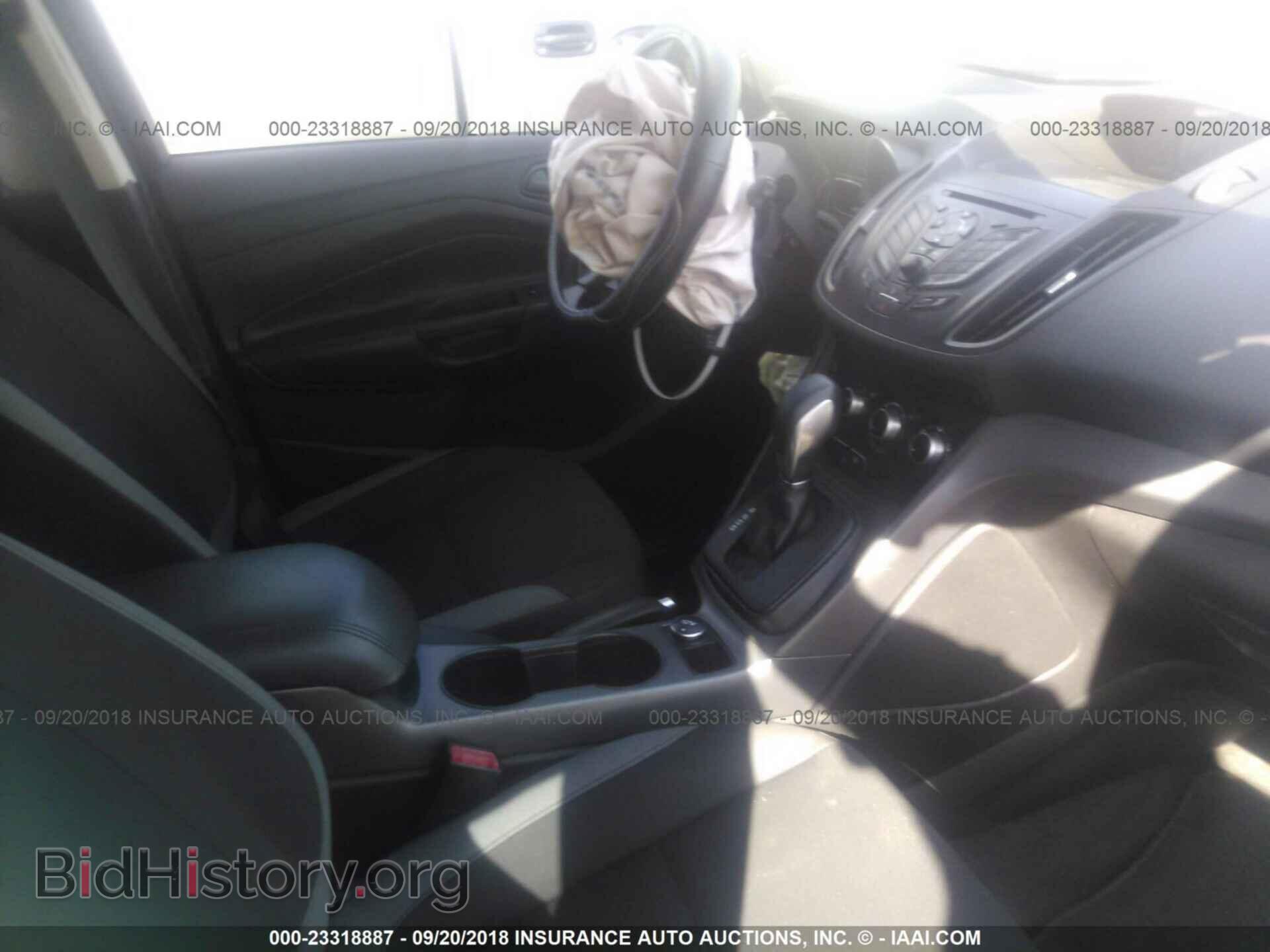 2014 Ford Escape - VIN: 1FMCU0F76EUA12820 - Photo 5
