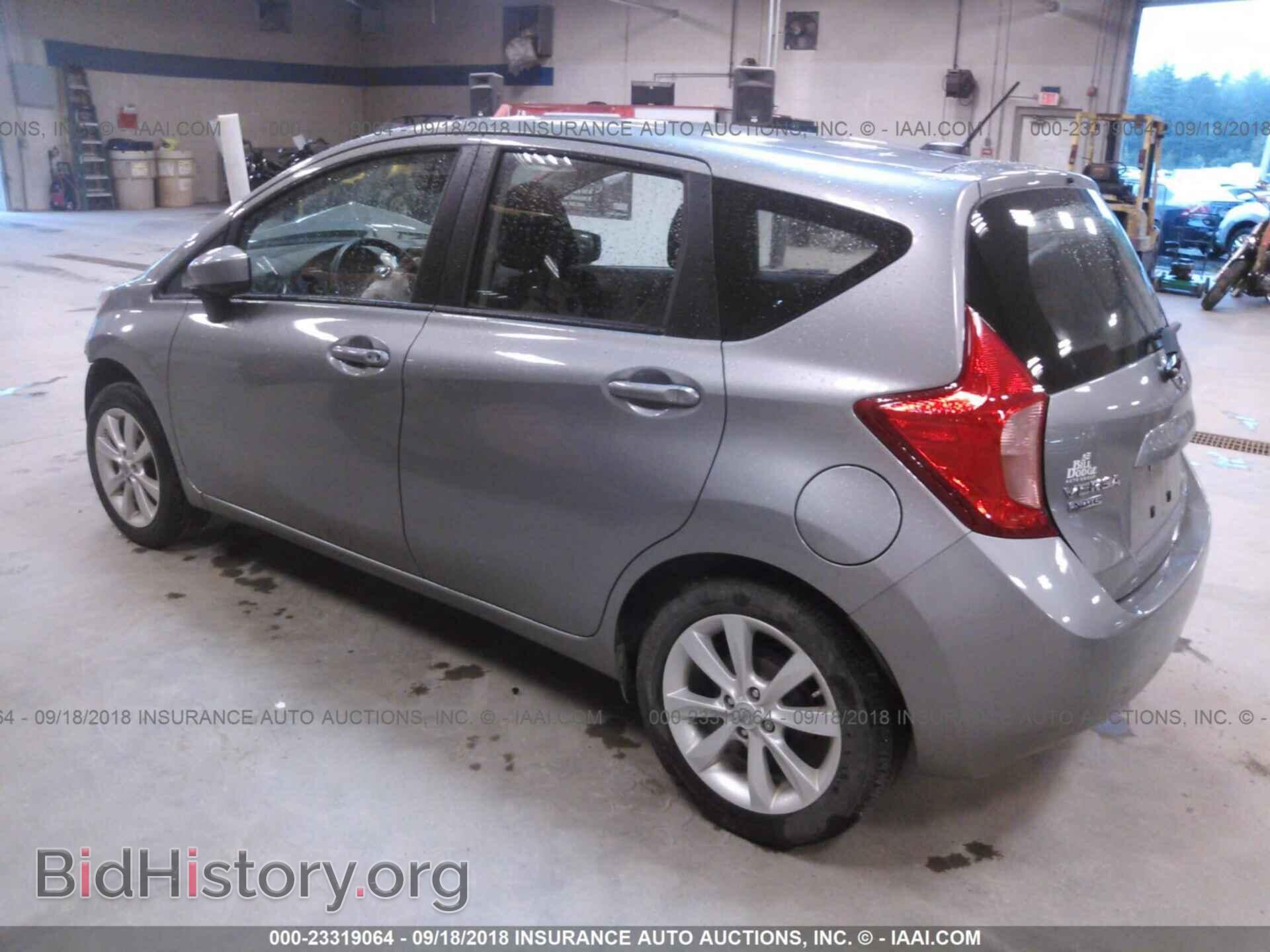 2015 Nissan Versa note - VIN: 3N1CE2CP2FL446121 - Photo 3