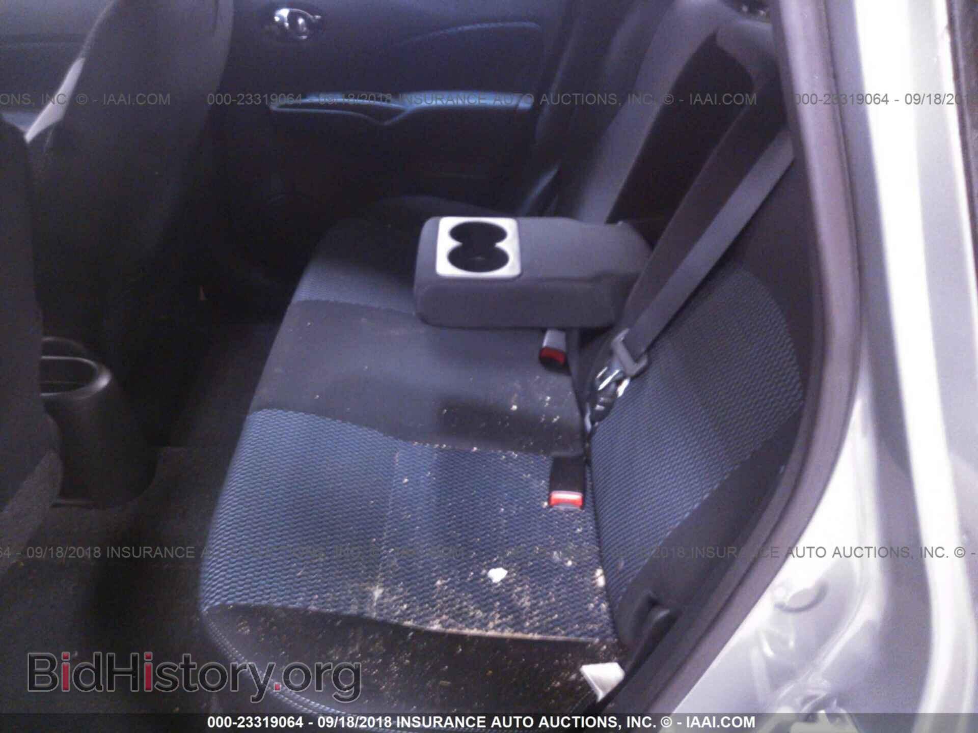 2015 Nissan Versa note - VIN: 3N1CE2CP2FL446121 - Photo 8