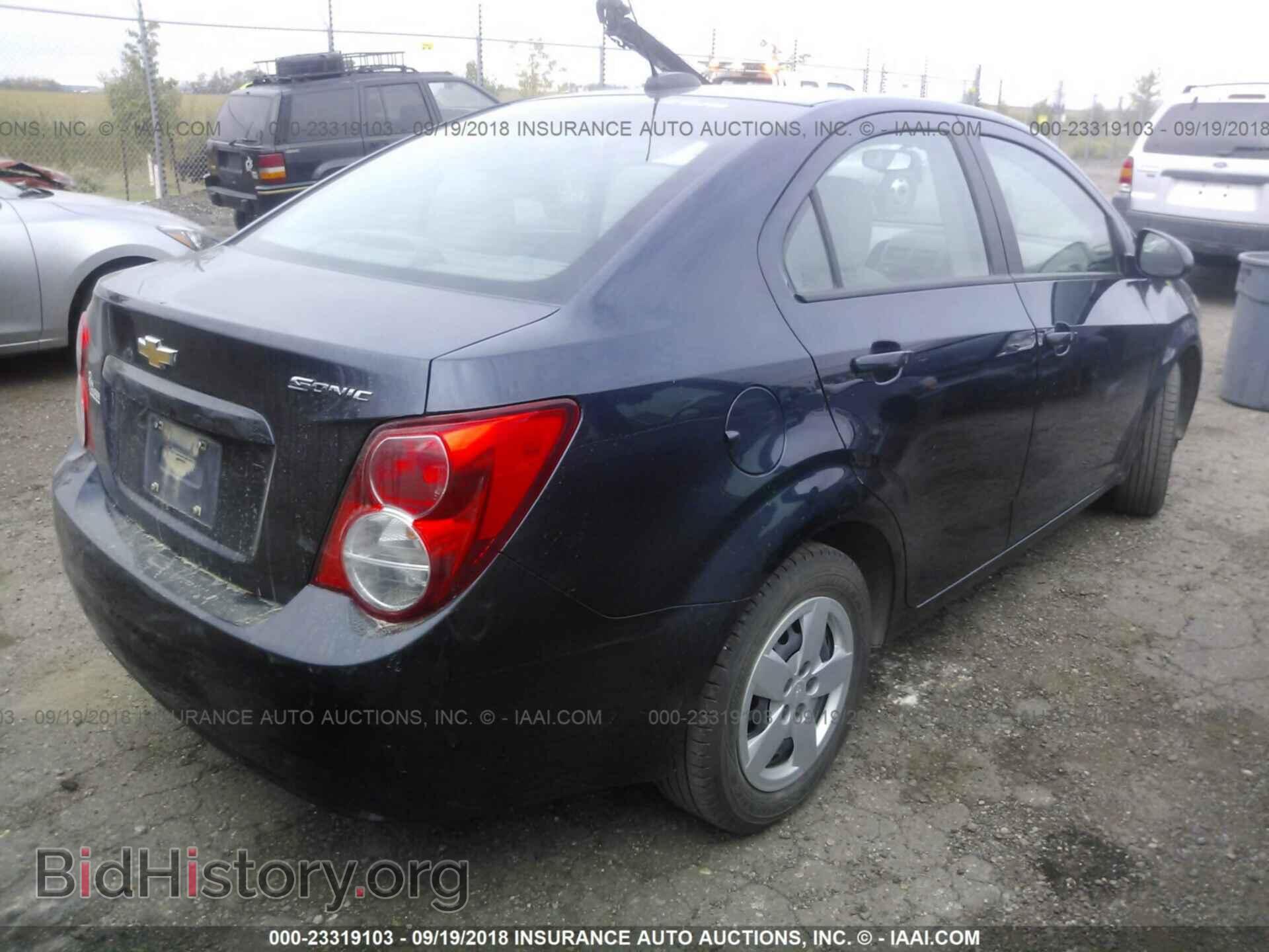 2015 Chevrolet Sonic - VIN: 1G1JA5SH0F4170936 - Фото 4