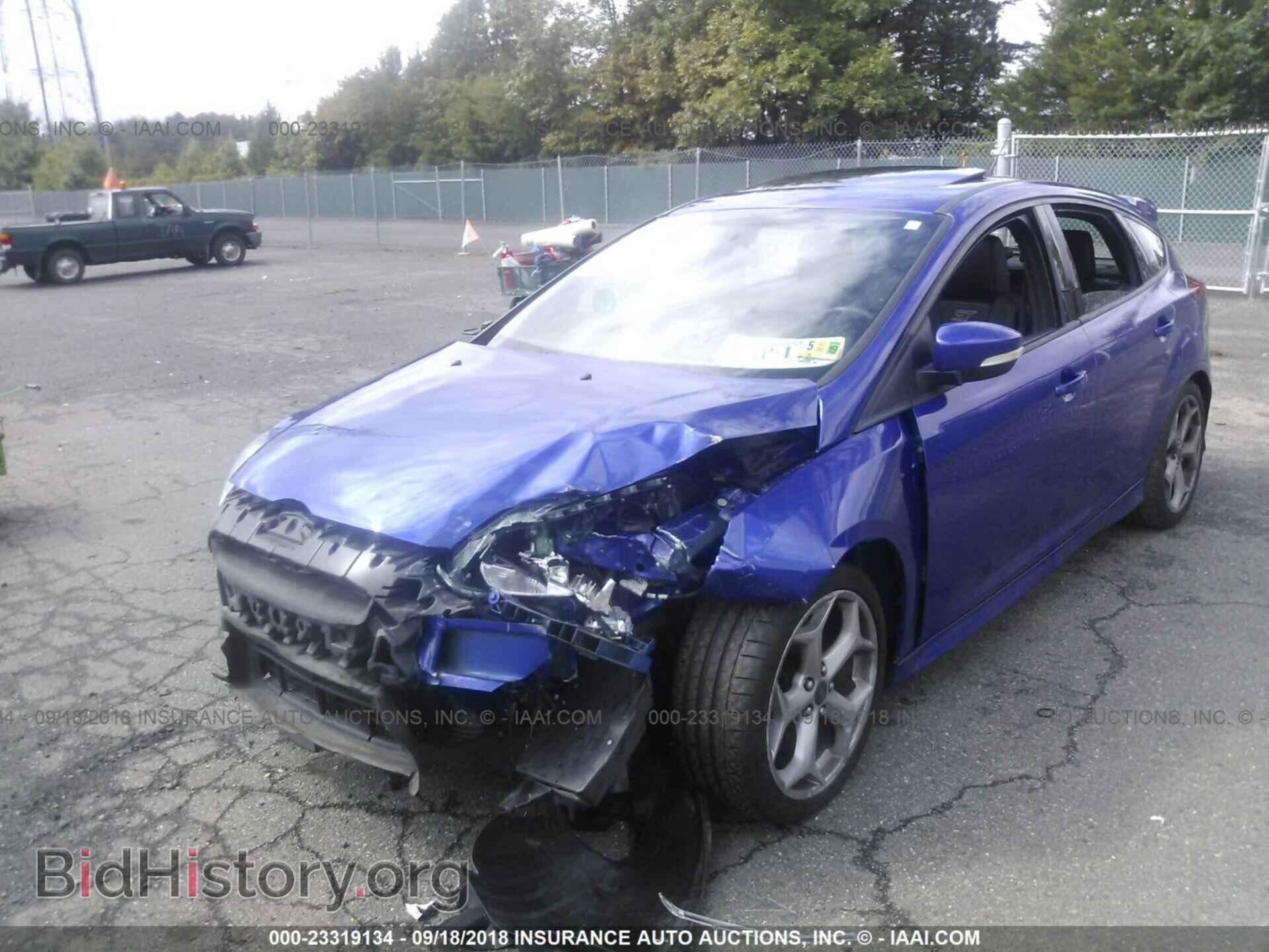 2013 Ford Focus - VIN: 1FADP3L90DL288802 - Фото 2