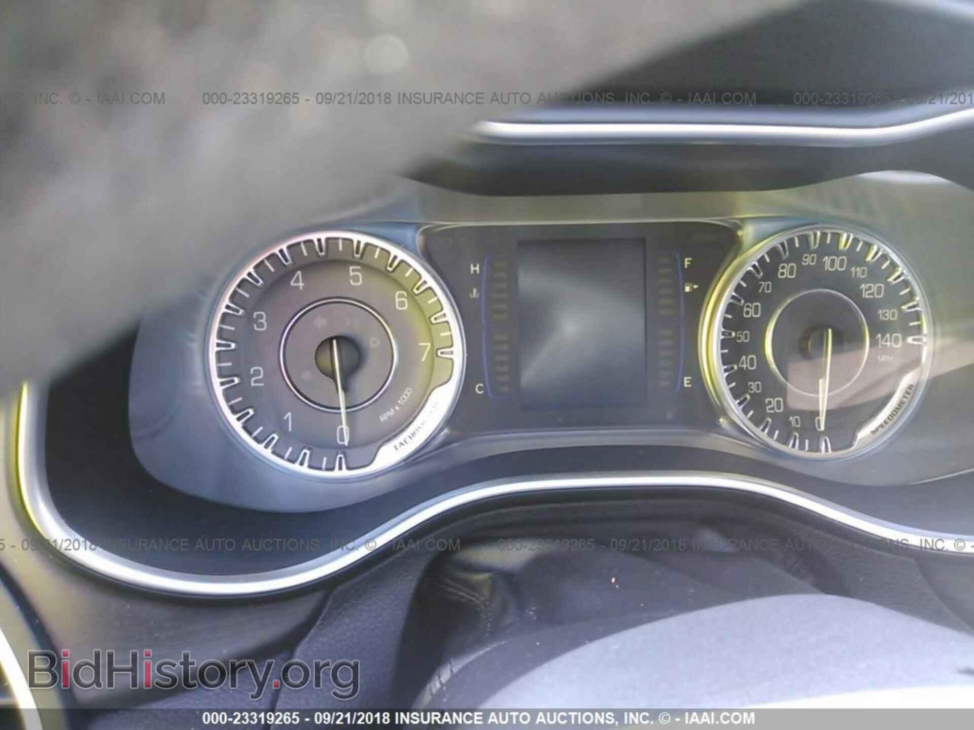 2015 Chrysler 200 - VIN: 1C3CCCAB8FN735816 - Photo 7