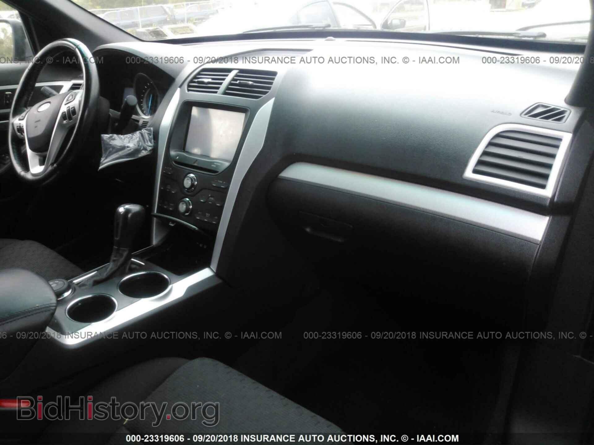 2011 Ford Explorer - VIN: 1FMHK8D85BGA81644 - Фото 5