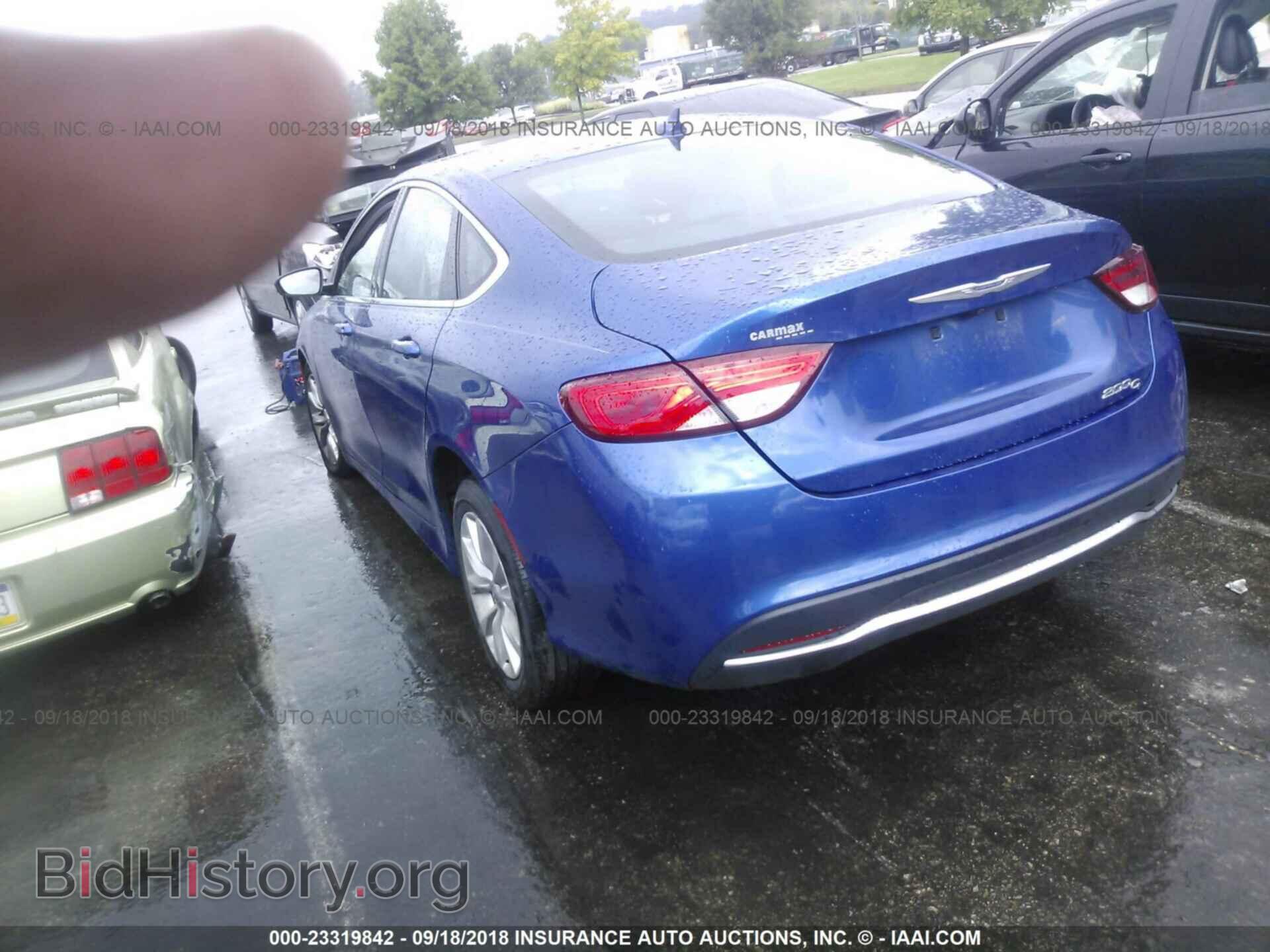 2015 Chrysler 200 - VIN: 1C3CCCCB4FN547310 - Photo 3