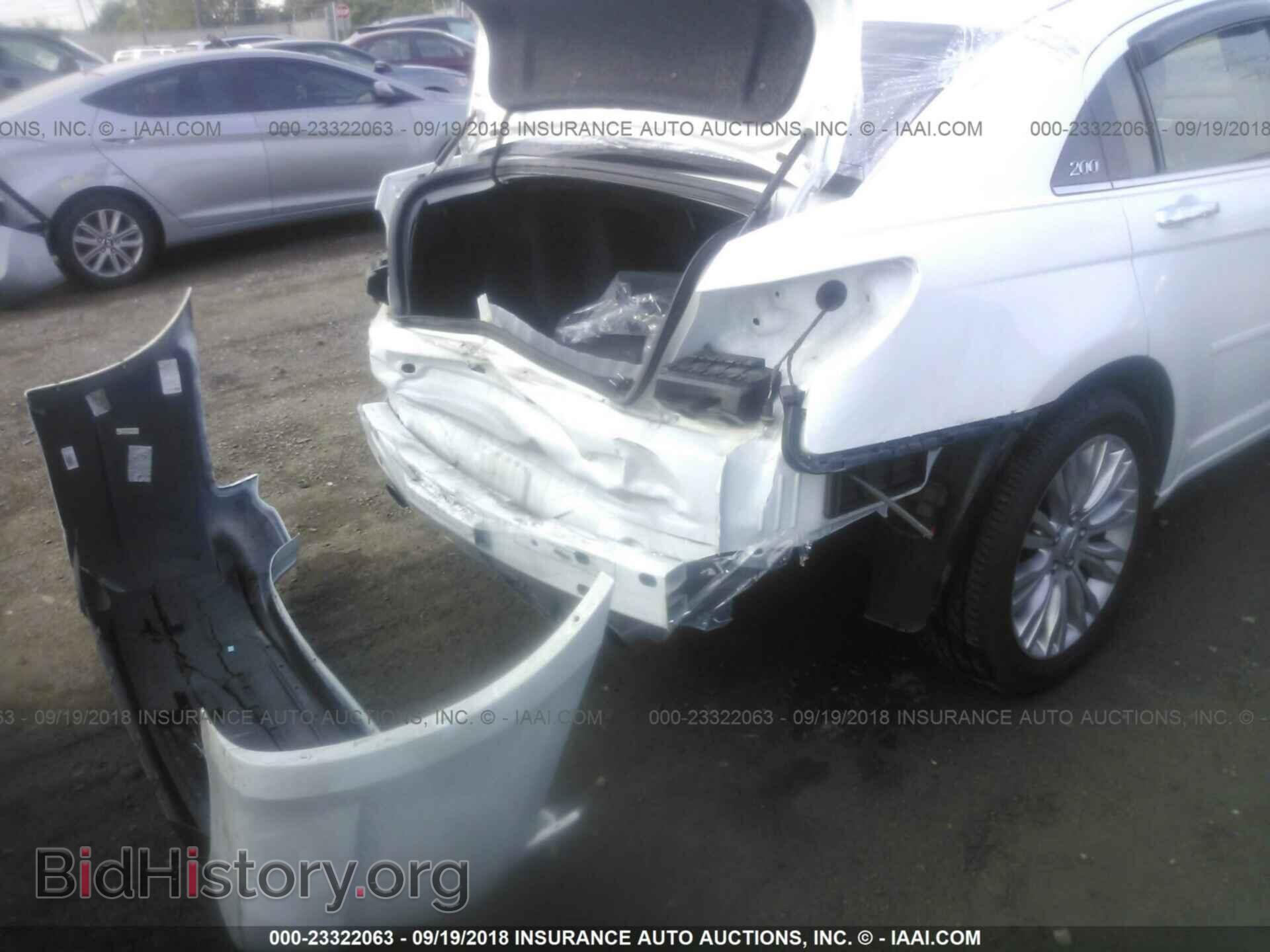 2013 Chrysler 200 - VIN: 1C3CCBCG8DN706803 - Photo 6