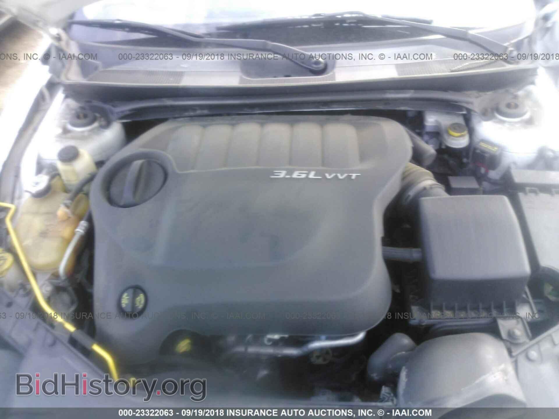 2013 Chrysler 200 - VIN: 1C3CCBCG8DN706803 - Photo 10
