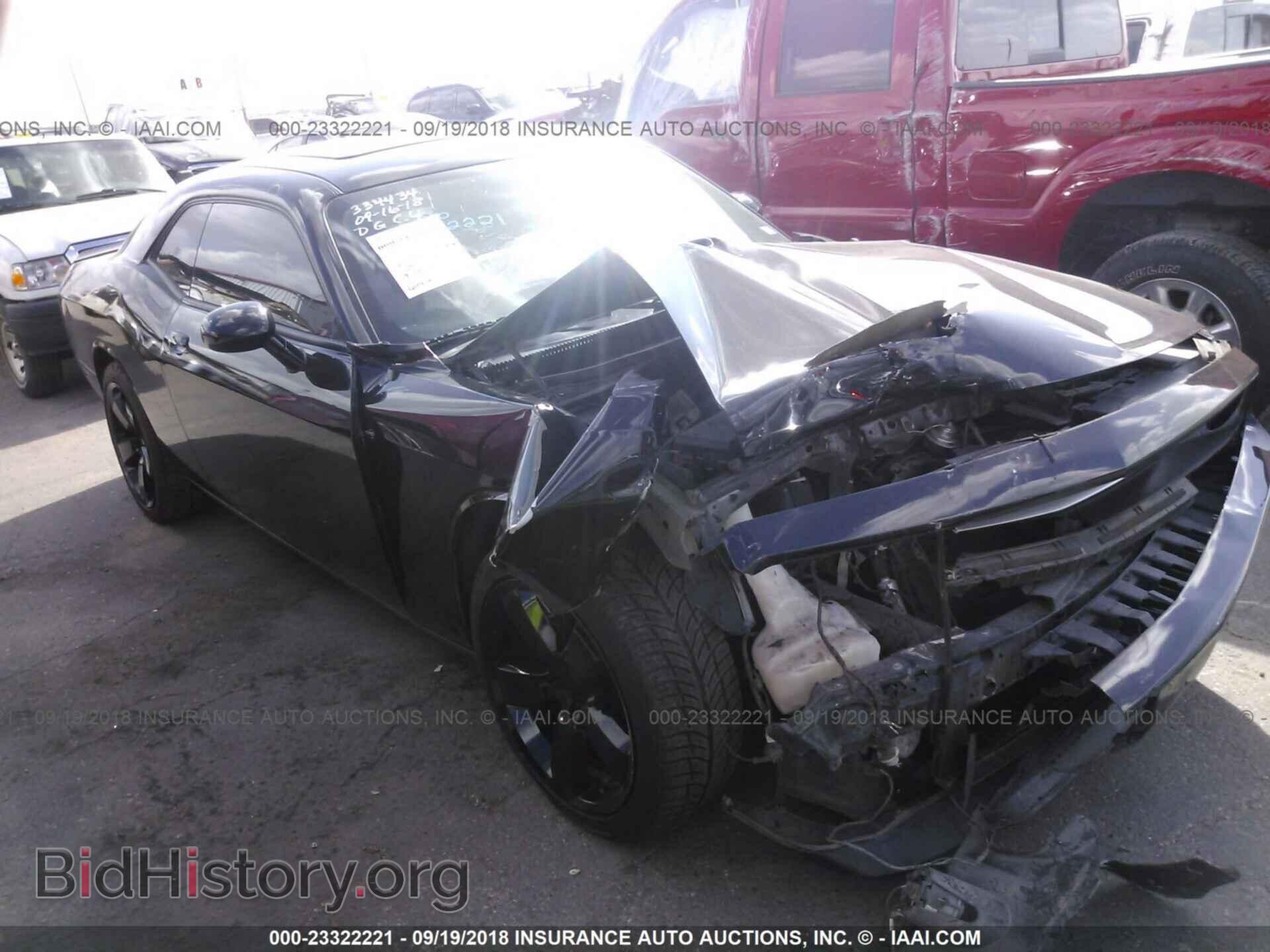 Photo 2C3CDYAG2CH125176 - Dodge Challenger 2012