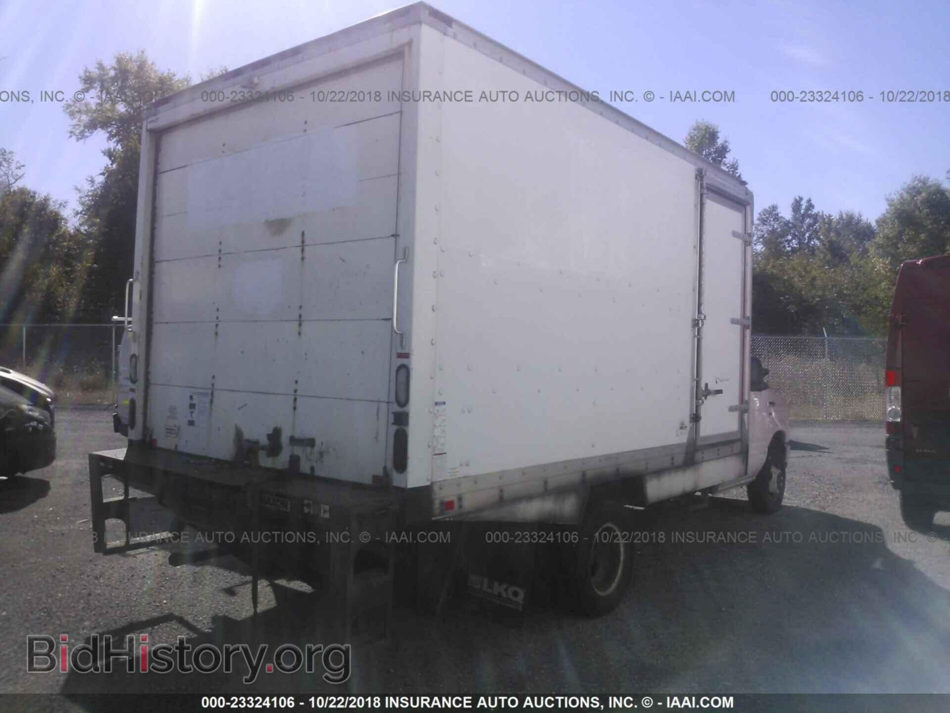 2011 Ford Econoline - VIN: 1FDSE3FL7BDA87092 - Фото 4