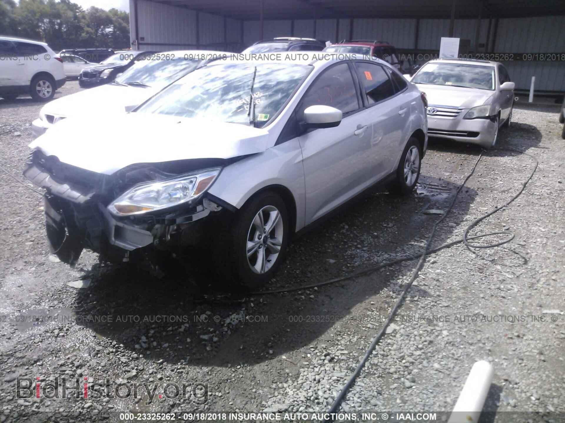 2012 Ford Focus - VIN: 1FAHP3F2XCL419216 - Фото 2