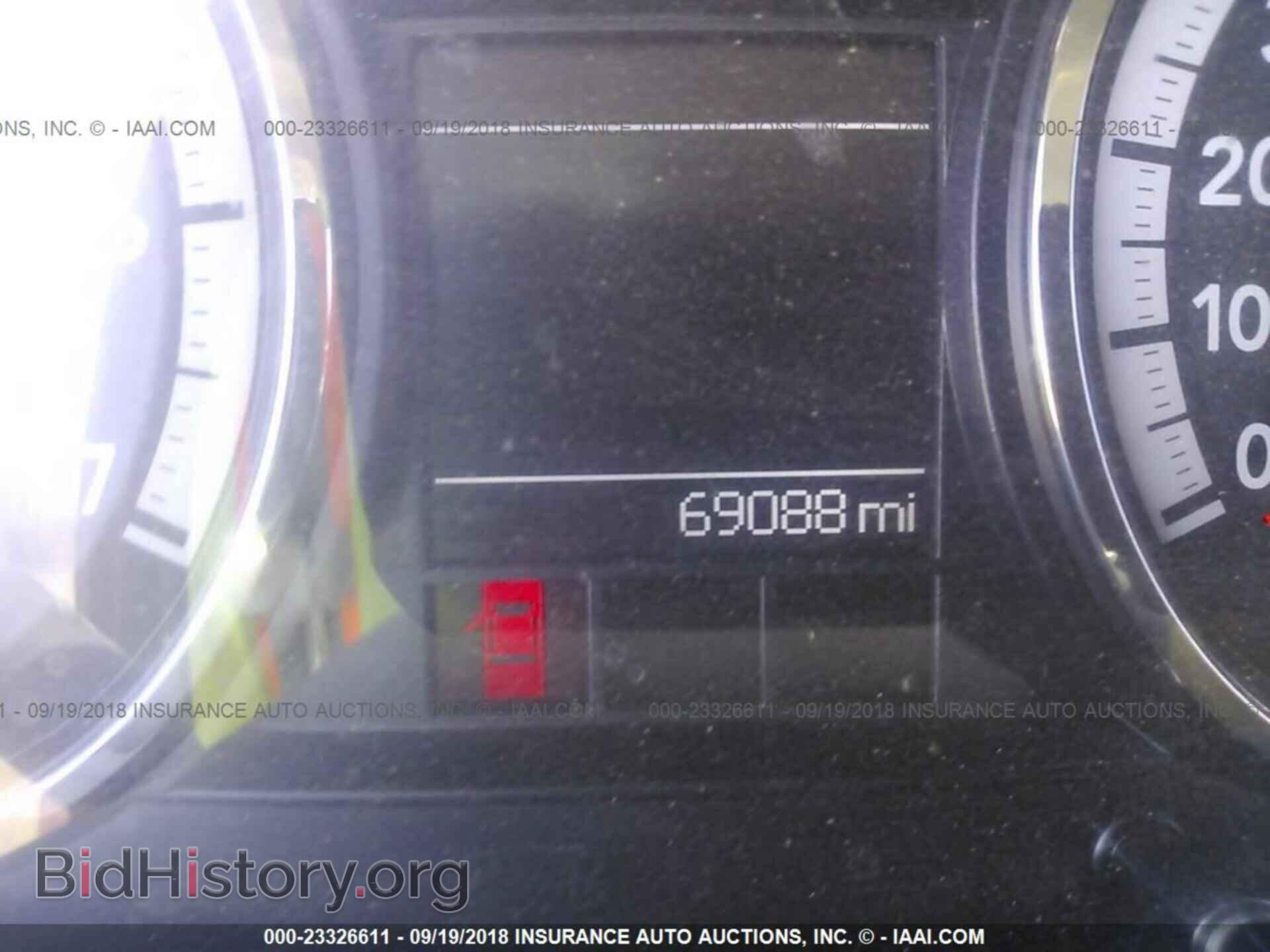 2012 Dodge Ram 1500 - VIN: 1C6RD6MT5CS128365 - Фото 7