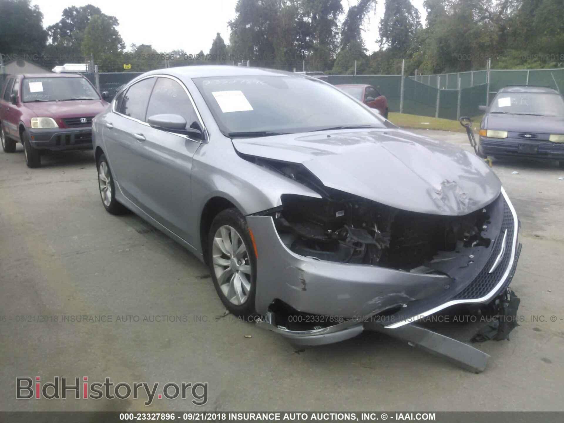 Photo 1C3CCCCB0FN571930 - Chrysler 200 2015