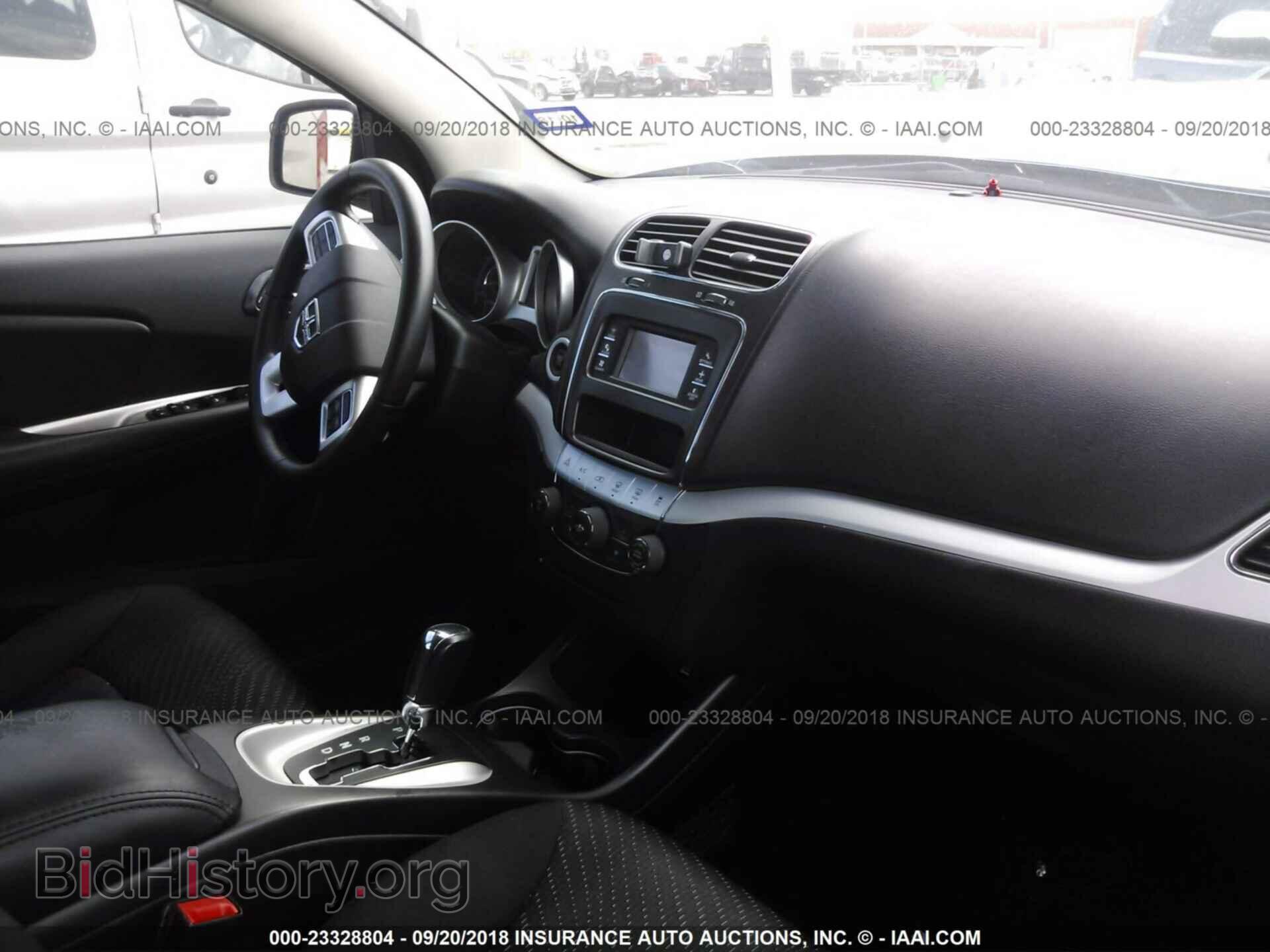 2014 Dodge Journey - VIN: 3C4PDCABXET166024 - Photo 5