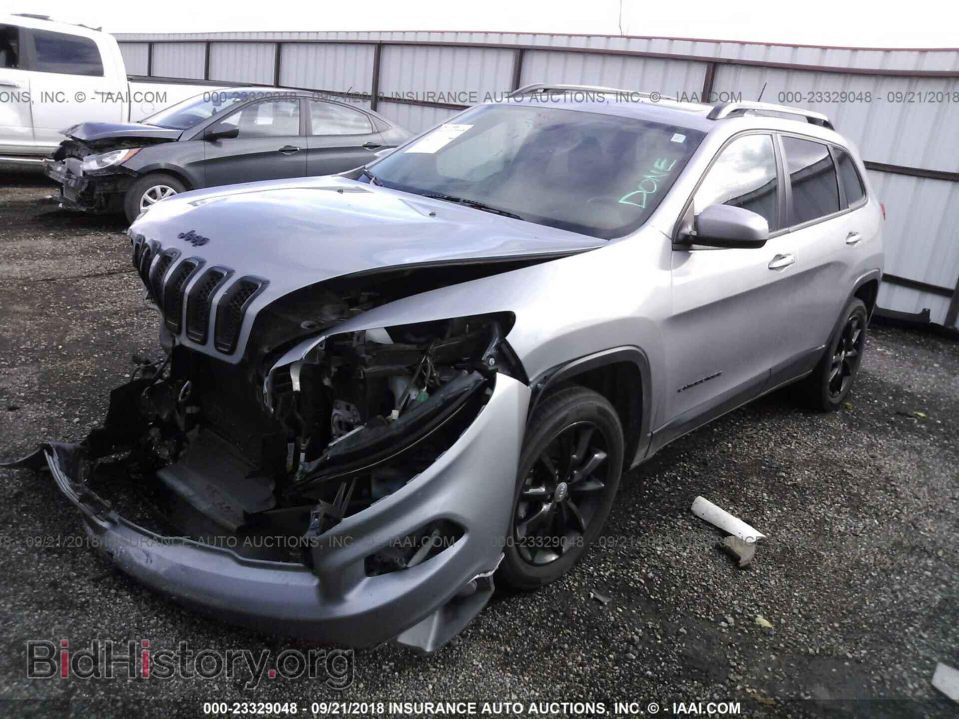 2014 Jeep Cherokee - VIN: 1C4PJMCS9EW294356 - Photo 2