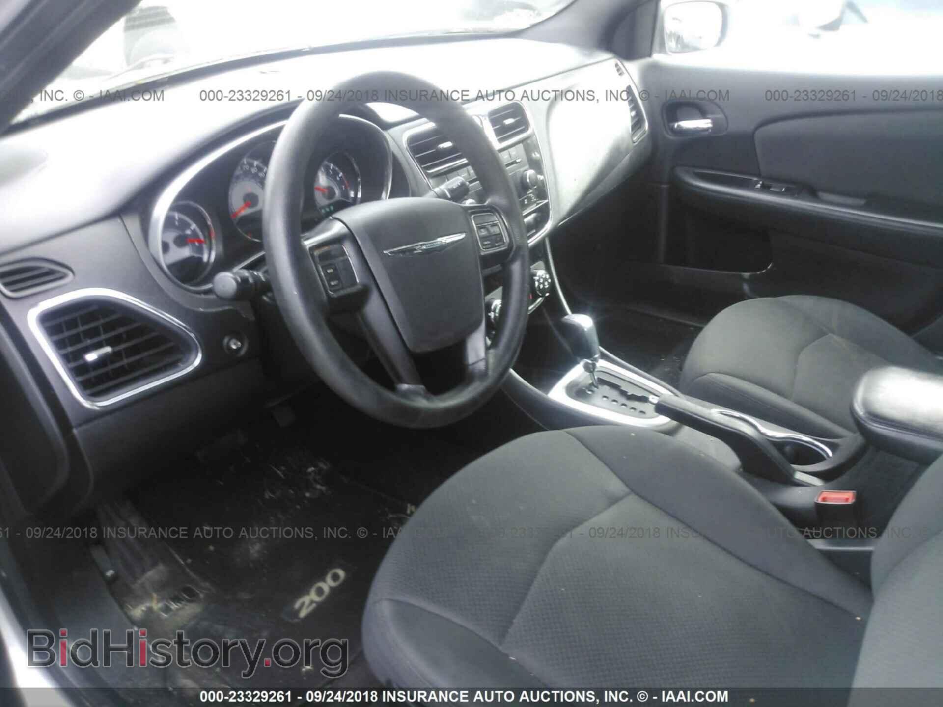 2012 Chrysler 200 - VIN: 1C3CCBABXCN101185 - Photo 5